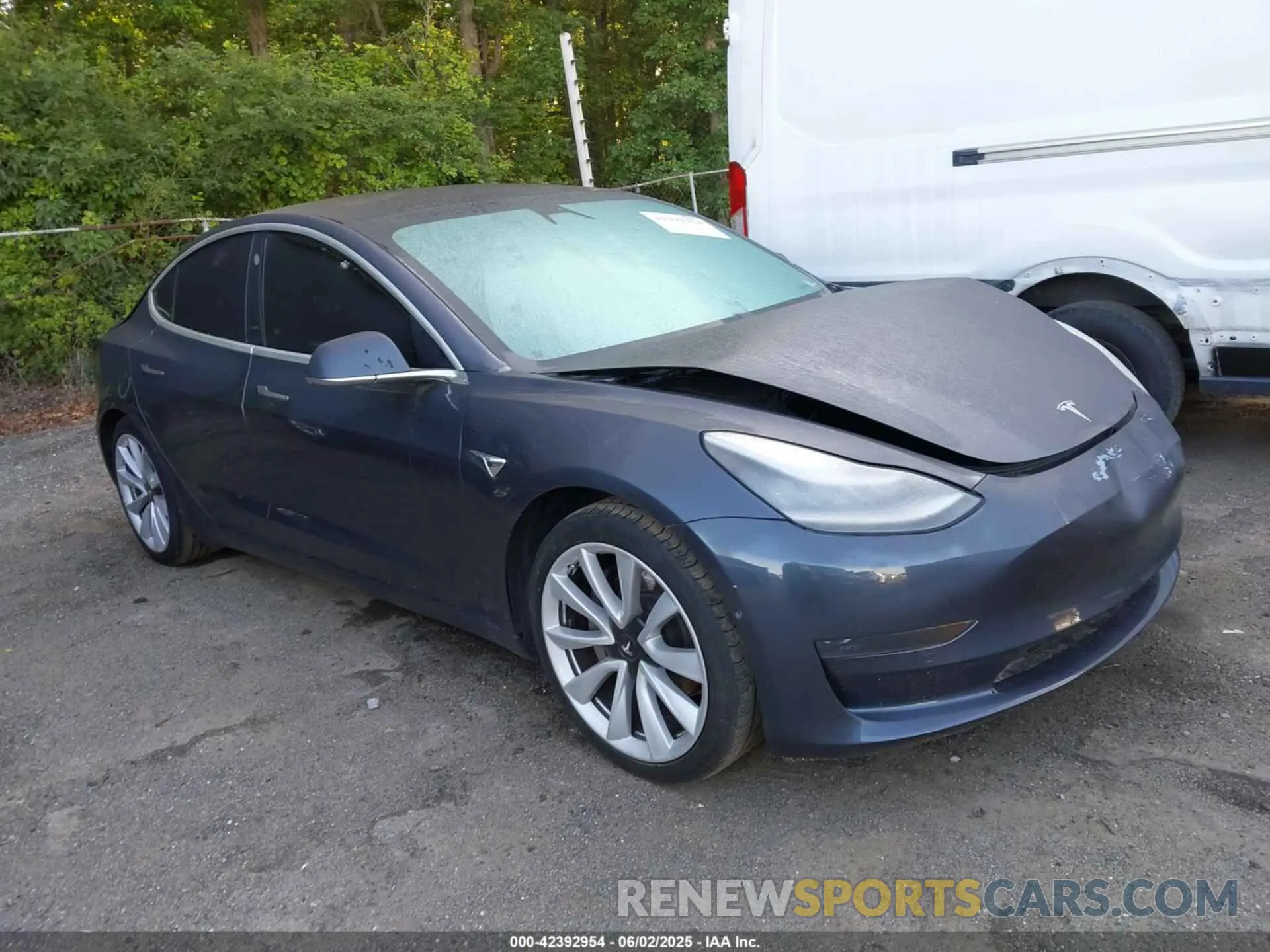 1 Photograph of a damaged car 5YJ3E1EA6LF740728 TESLA MODEL 3 2020