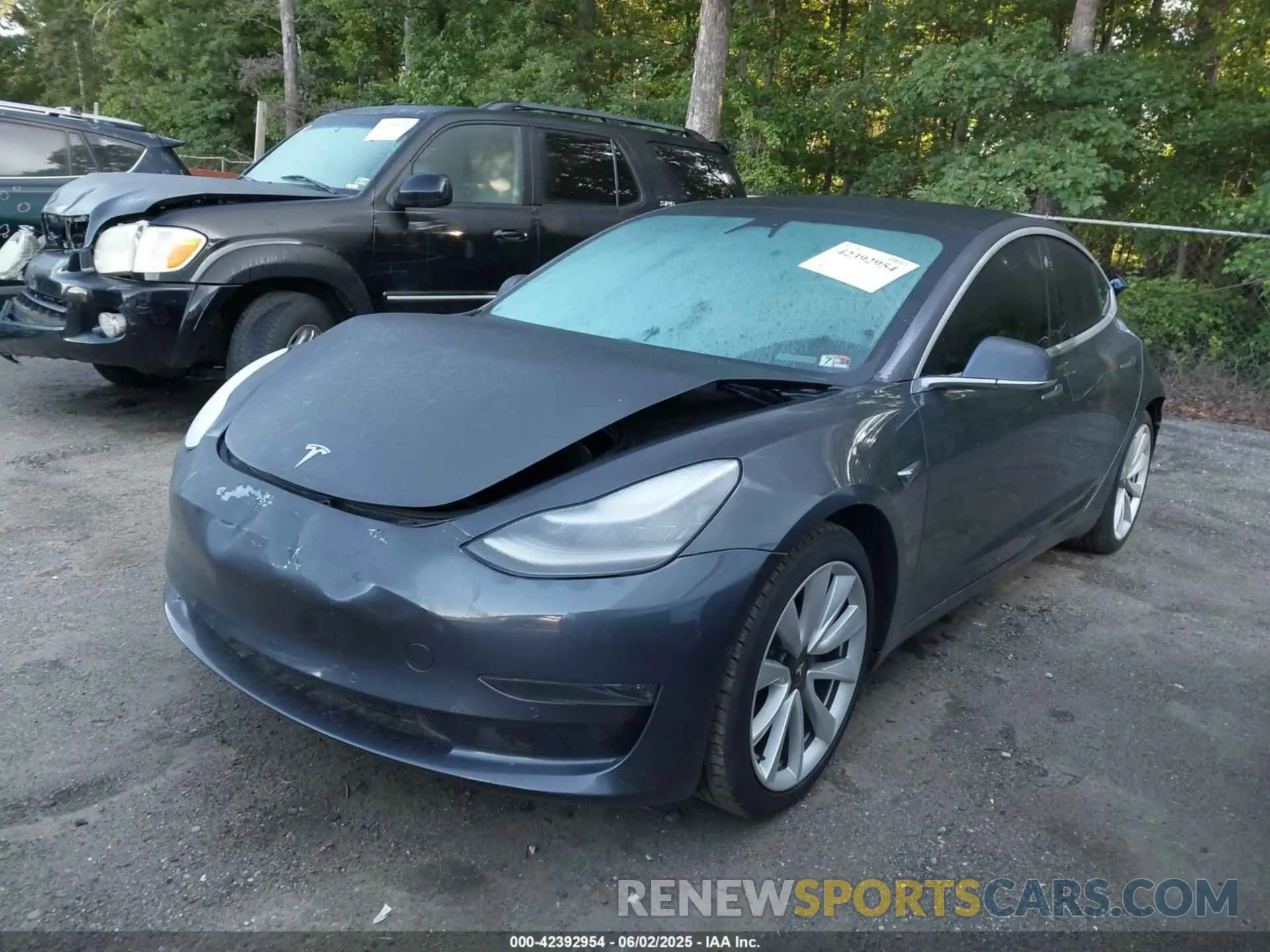 2 Photograph of a damaged car 5YJ3E1EA6LF740728 TESLA MODEL 3 2020
