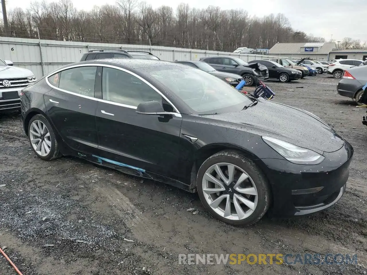 4 Фотография поврежденного автомобиля 5YJ3E1EA6LF745735 TESLA MODEL 3 2020