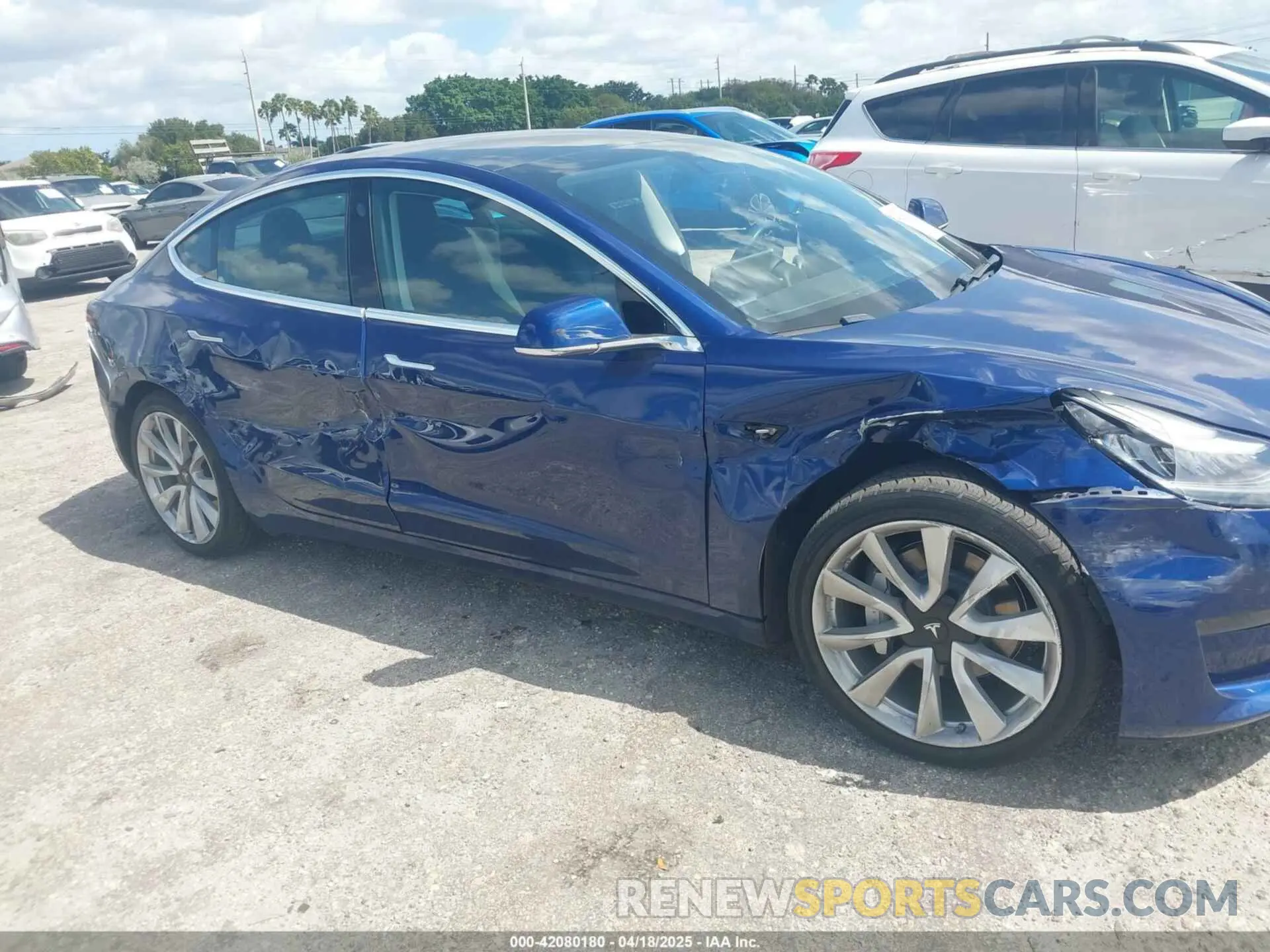 6 Фотография поврежденного автомобиля 5YJ3E1EA6LF785622 TESLA MODEL 3 2020