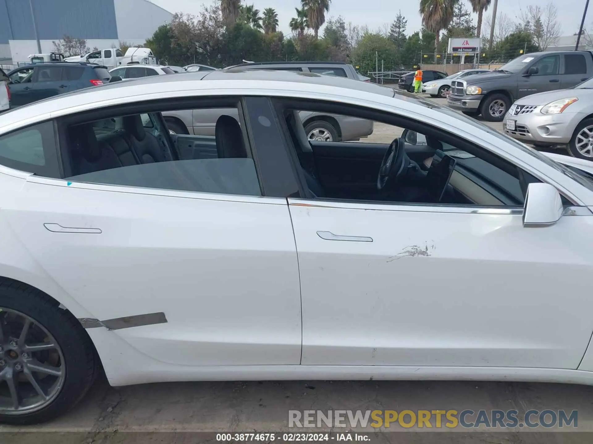 13 Photograph of a damaged car 5YJ3E1EA6LF800085 TESLA MODEL 3 2020