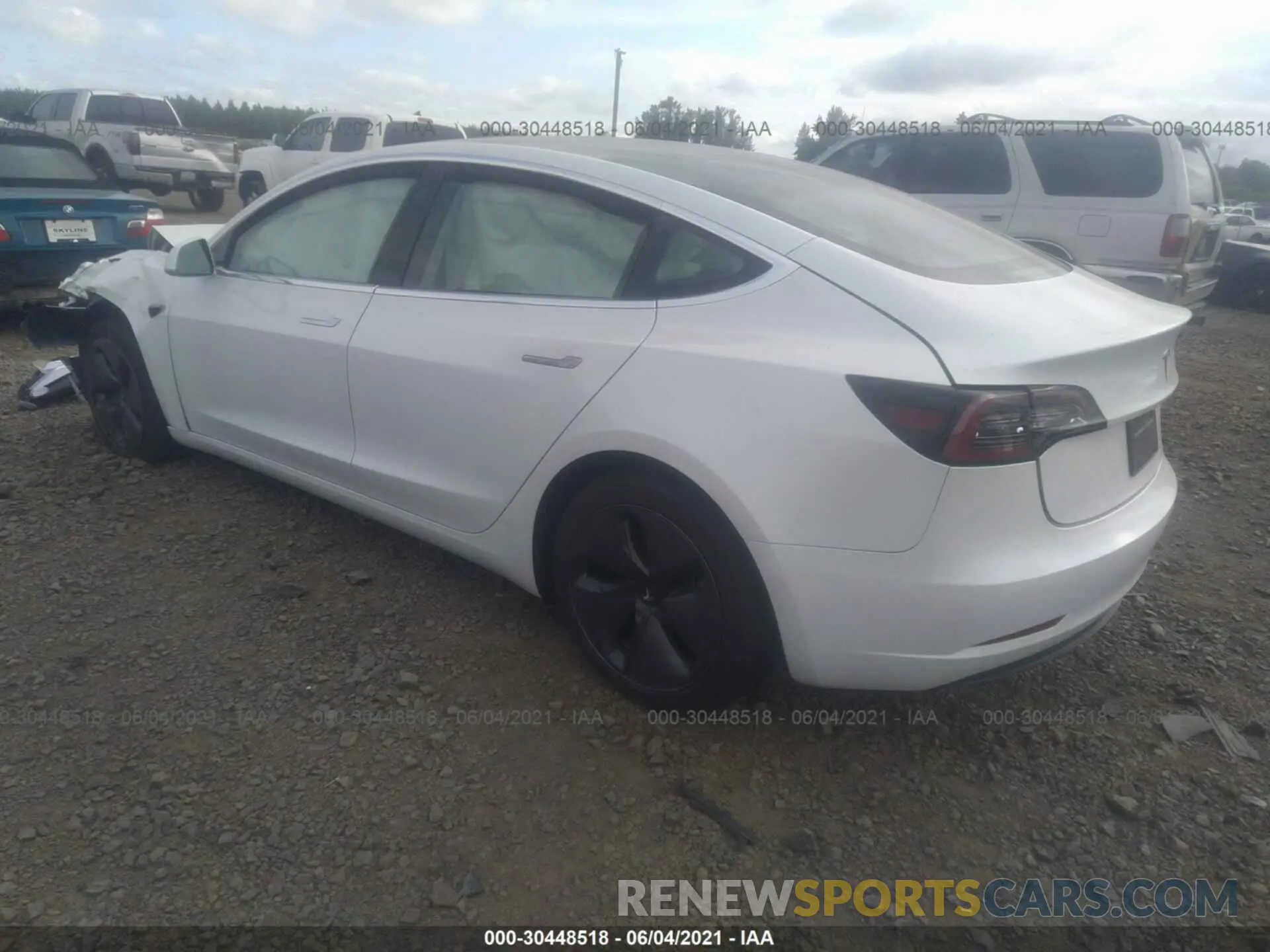 3 Photograph of a damaged car 5YJ3E1EA6LF805142 TESLA MODEL 3 2020