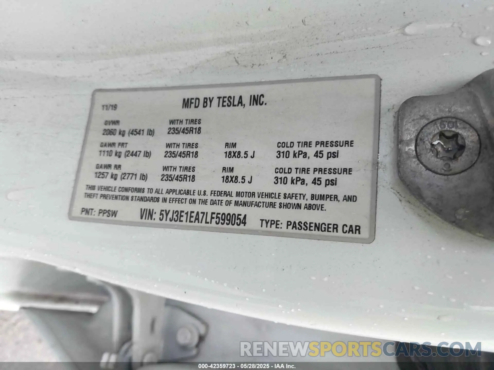 9 Фотография поврежденного автомобиля 5YJ3E1EA7LF599054 TESLA MODEL 3 2020