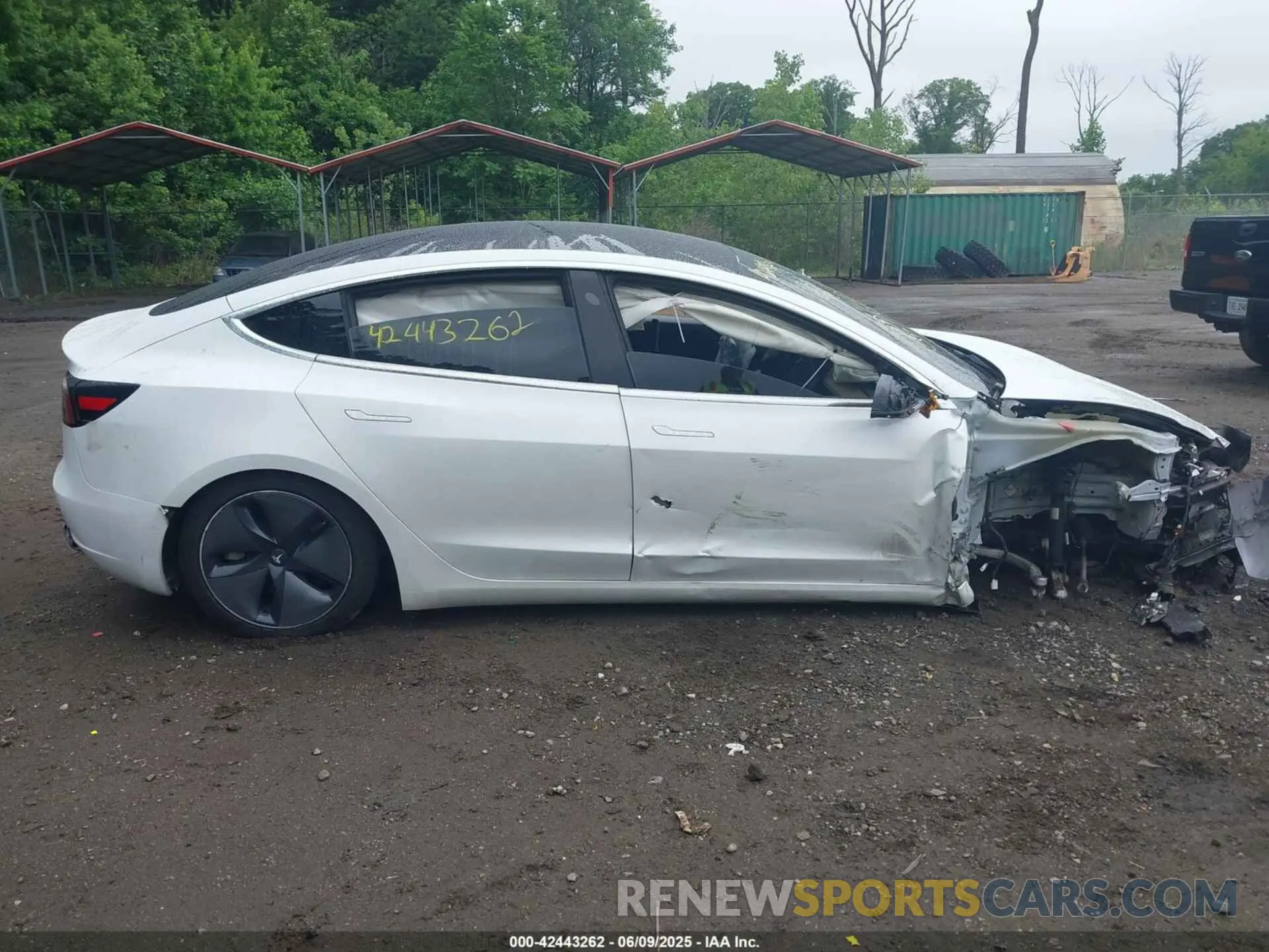12 Фотография поврежденного автомобиля 5YJ3E1EA7LF645286 TESLA MODEL 3 2020
