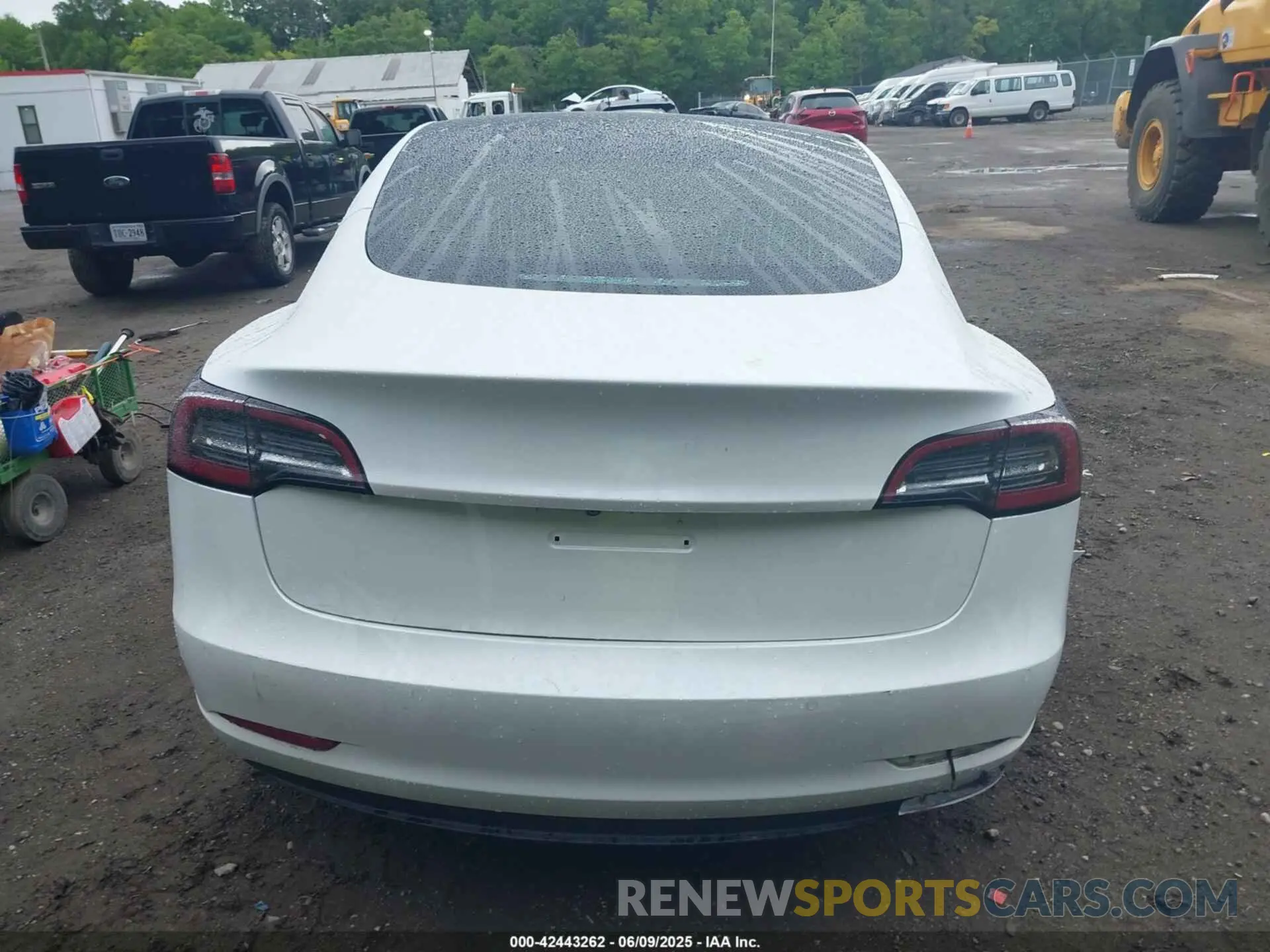 15 Фотография поврежденного автомобиля 5YJ3E1EA7LF645286 TESLA MODEL 3 2020