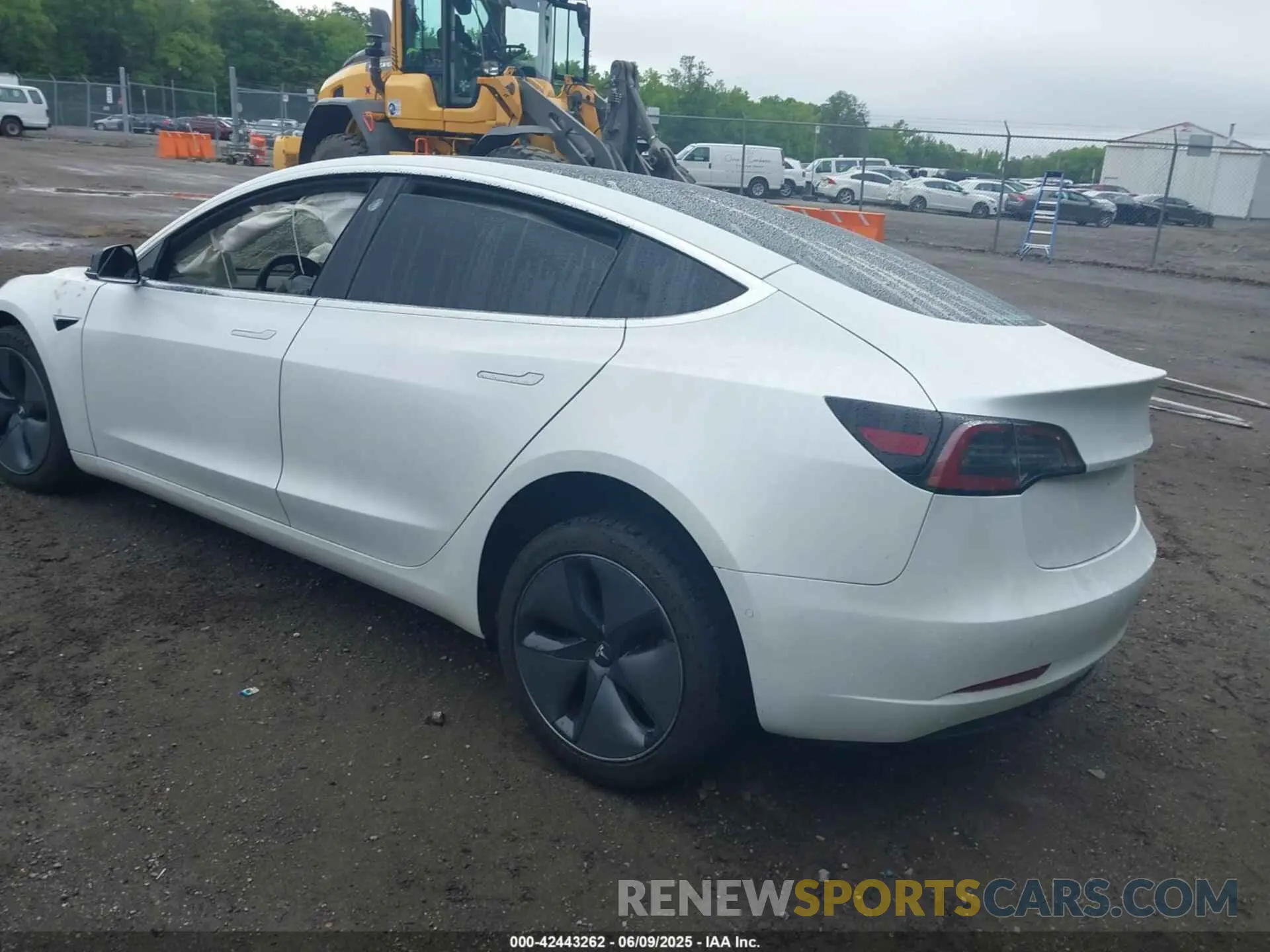 3 Фотография поврежденного автомобиля 5YJ3E1EA7LF645286 TESLA MODEL 3 2020