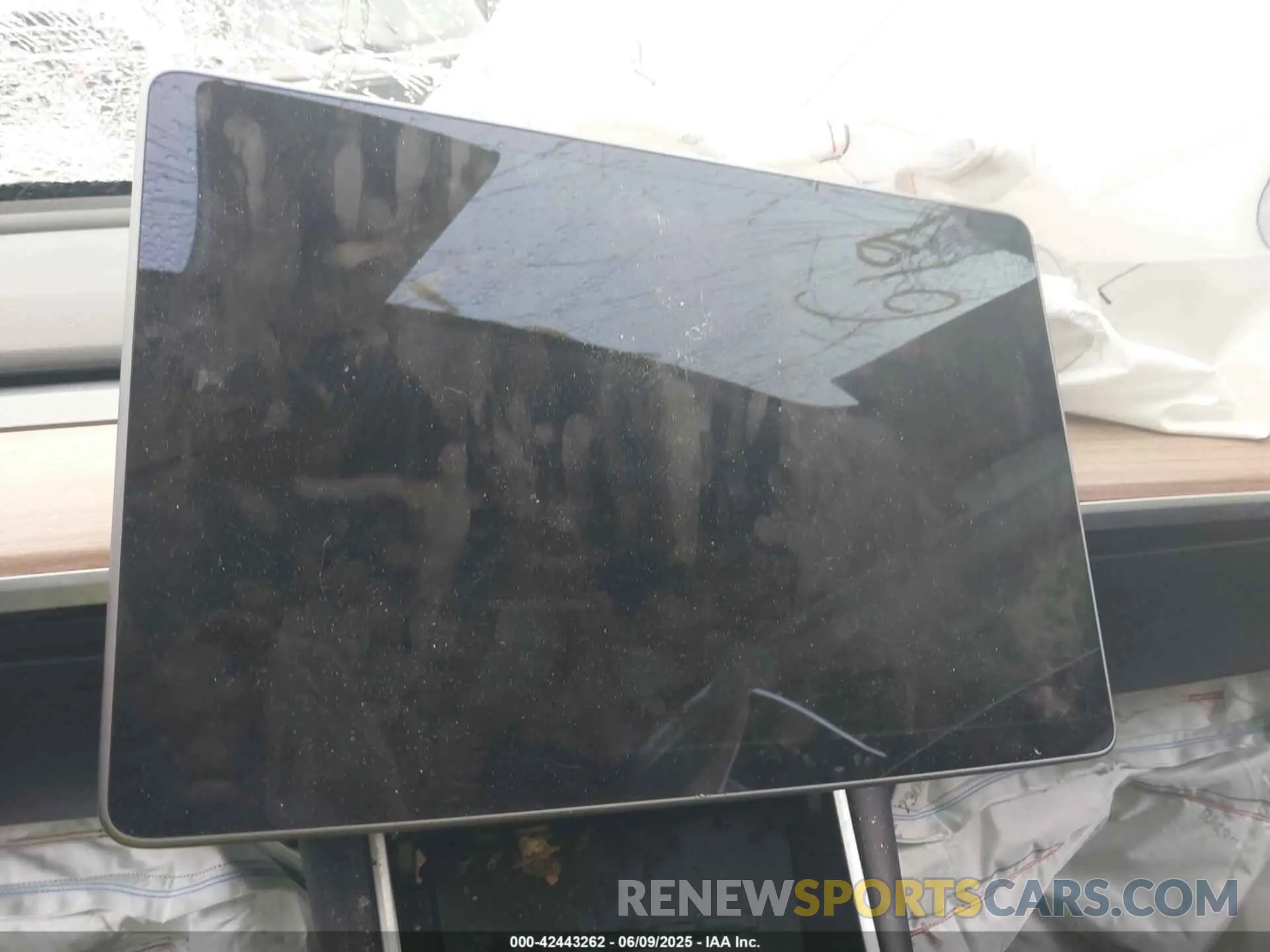 7 Фотография поврежденного автомобиля 5YJ3E1EA7LF645286 TESLA MODEL 3 2020