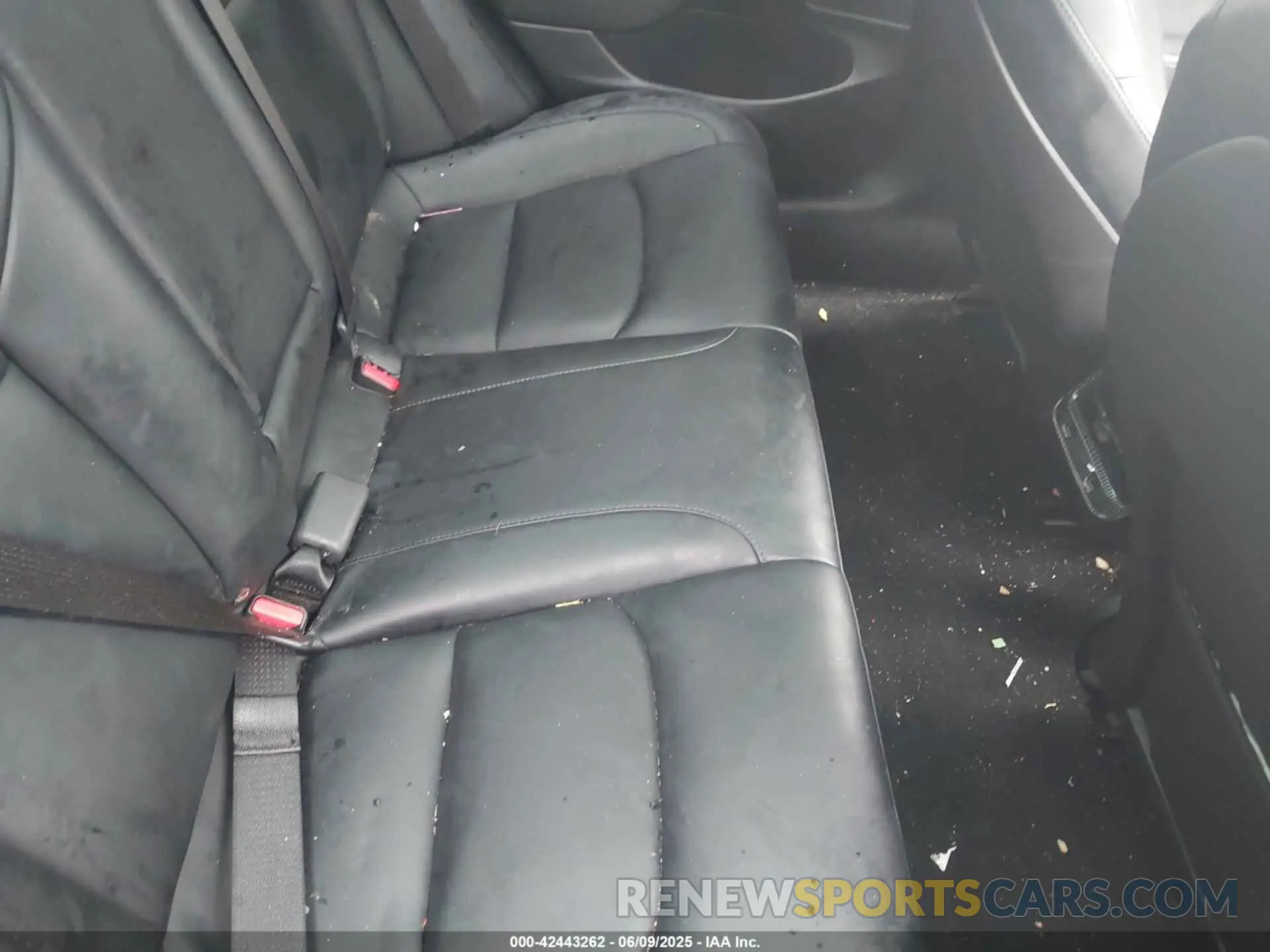 8 Фотография поврежденного автомобиля 5YJ3E1EA7LF645286 TESLA MODEL 3 2020