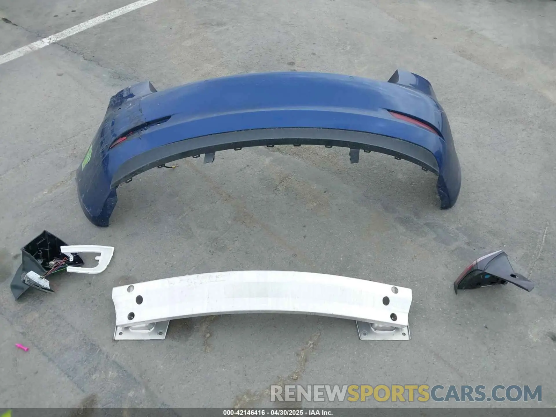 12 Photograph of a damaged car 5YJ3E1EA7LF705809 TESLA MODEL 3 2020