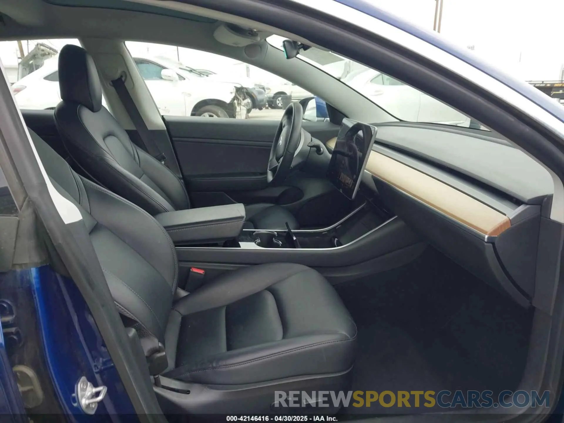 5 Photograph of a damaged car 5YJ3E1EA7LF705809 TESLA MODEL 3 2020