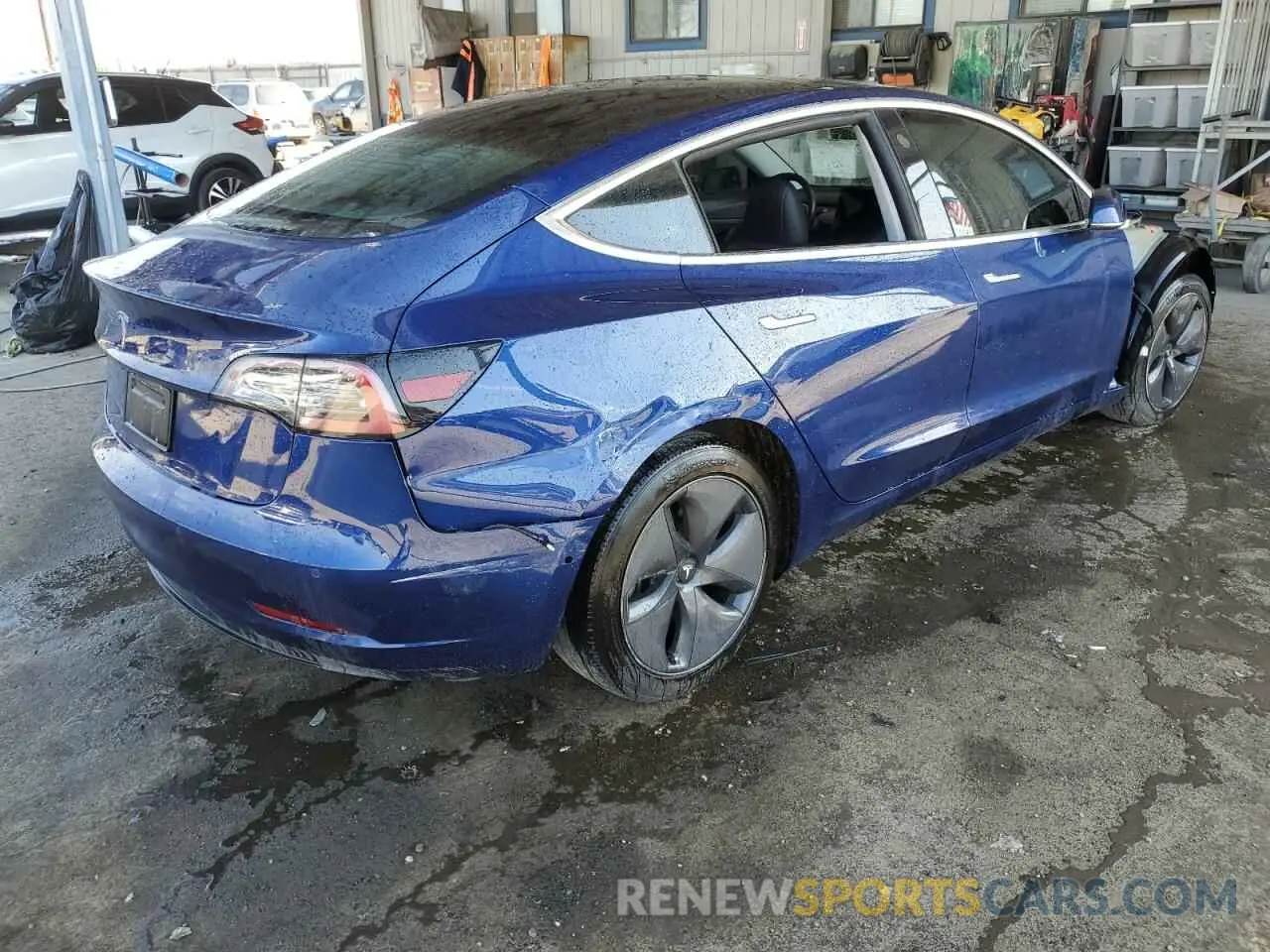 3 Photograph of a damaged car 5YJ3E1EA7LF705907 TESLA MODEL 3 2020