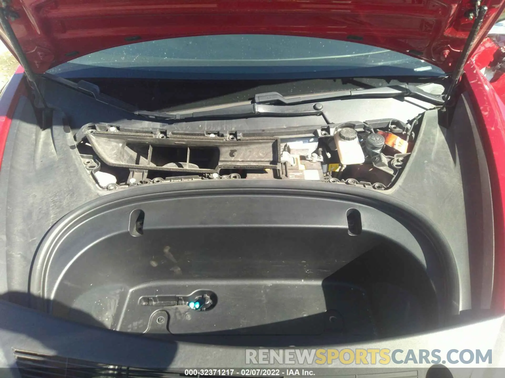 10 Photograph of a damaged car 5YJ3E1EA7LF706636 TESLA MODEL 3 2020