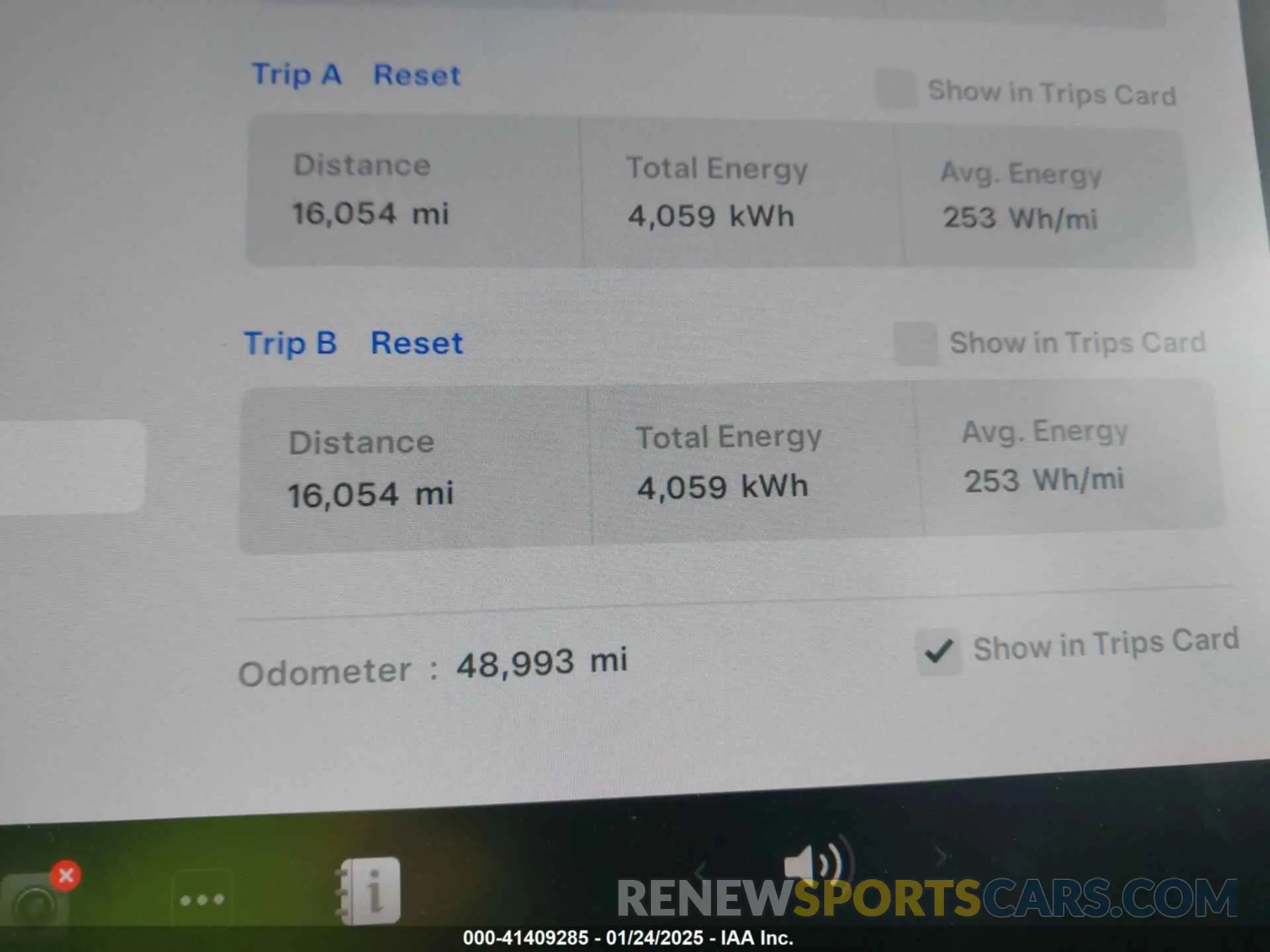 7 Photograph of a damaged car 5YJ3E1EA7LF742973 TESLA MODEL 3 2020