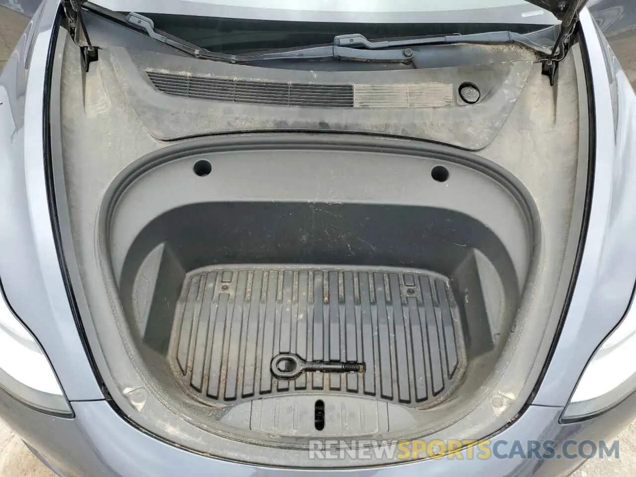 13 Photograph of a damaged car 5YJ3E1EA7LF745601 TESLA MODEL 3 2020