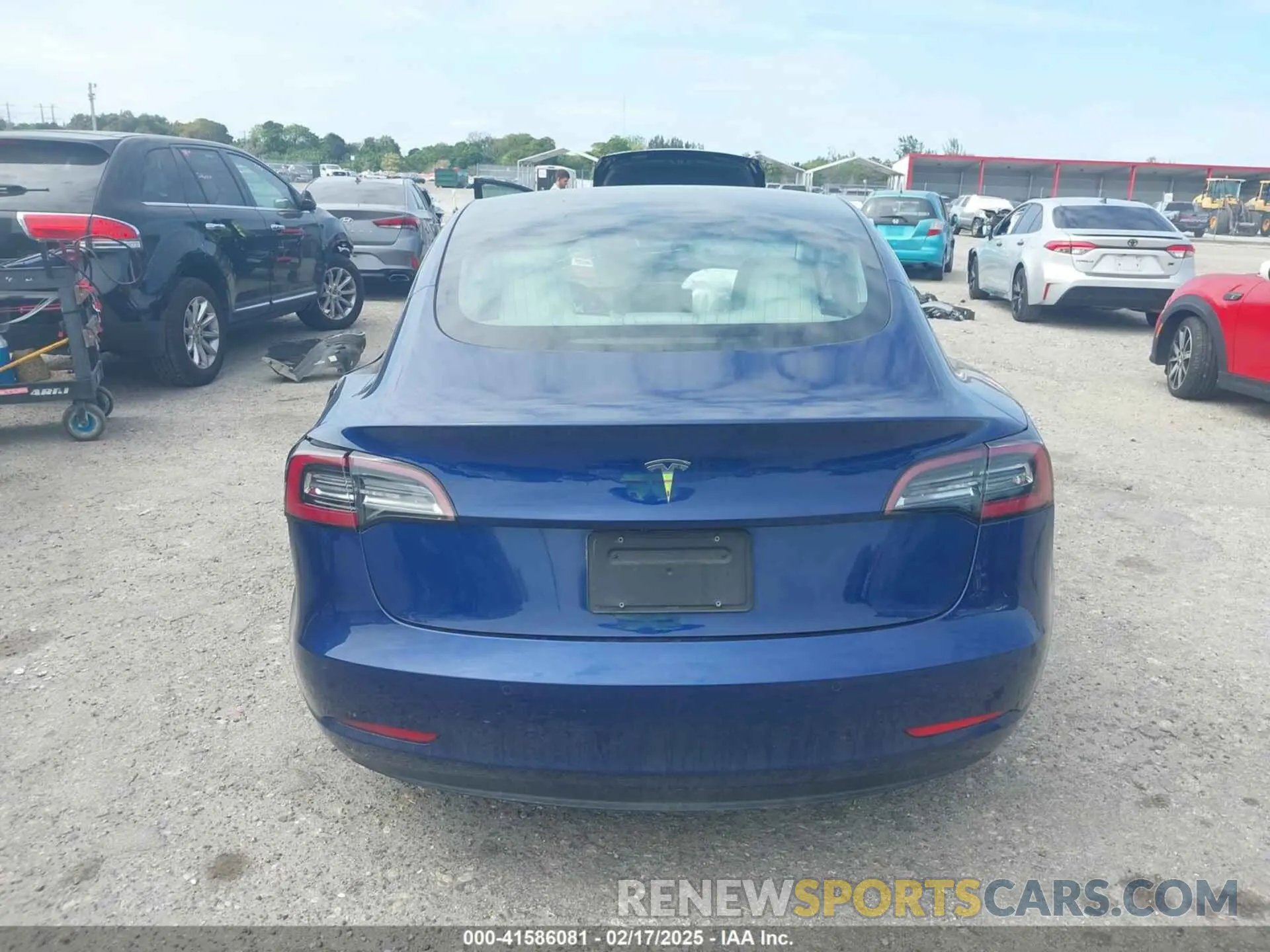 16 Photograph of a damaged car 5YJ3E1EA7LF785838 TESLA MODEL 3 2020