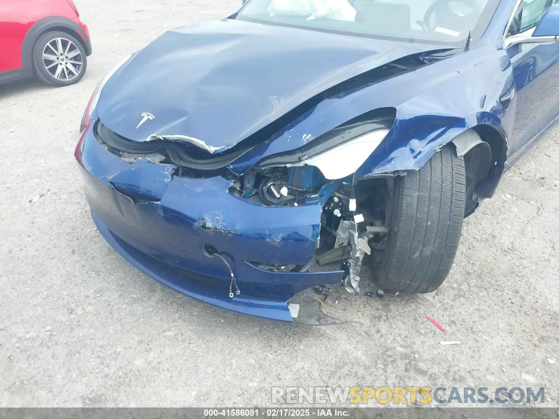 6 Photograph of a damaged car 5YJ3E1EA7LF785838 TESLA MODEL 3 2020