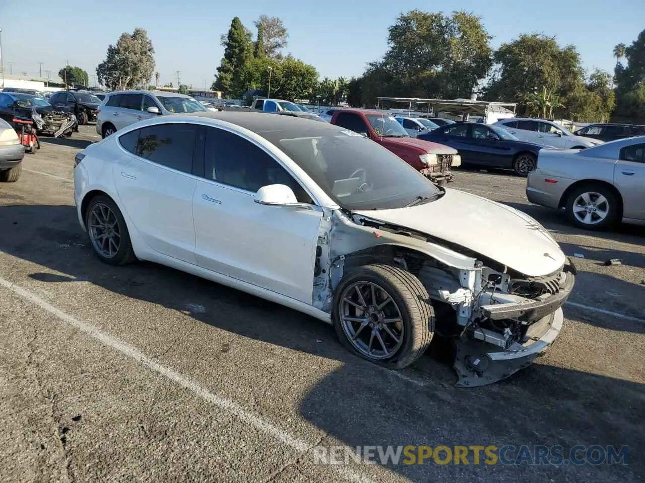 4 Photograph of a damaged car 5YJ3E1EA7LF803996 TESLA MODEL 3 2020