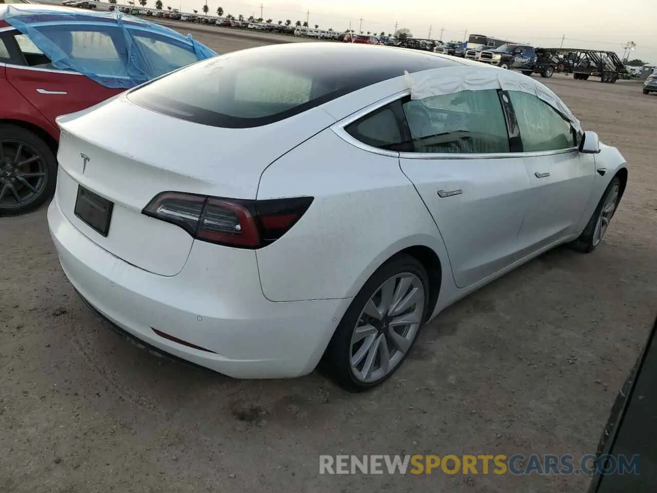 3 Photograph of a damaged car 5YJ3E1EA8LF598690 TESLA MODEL 3 2020