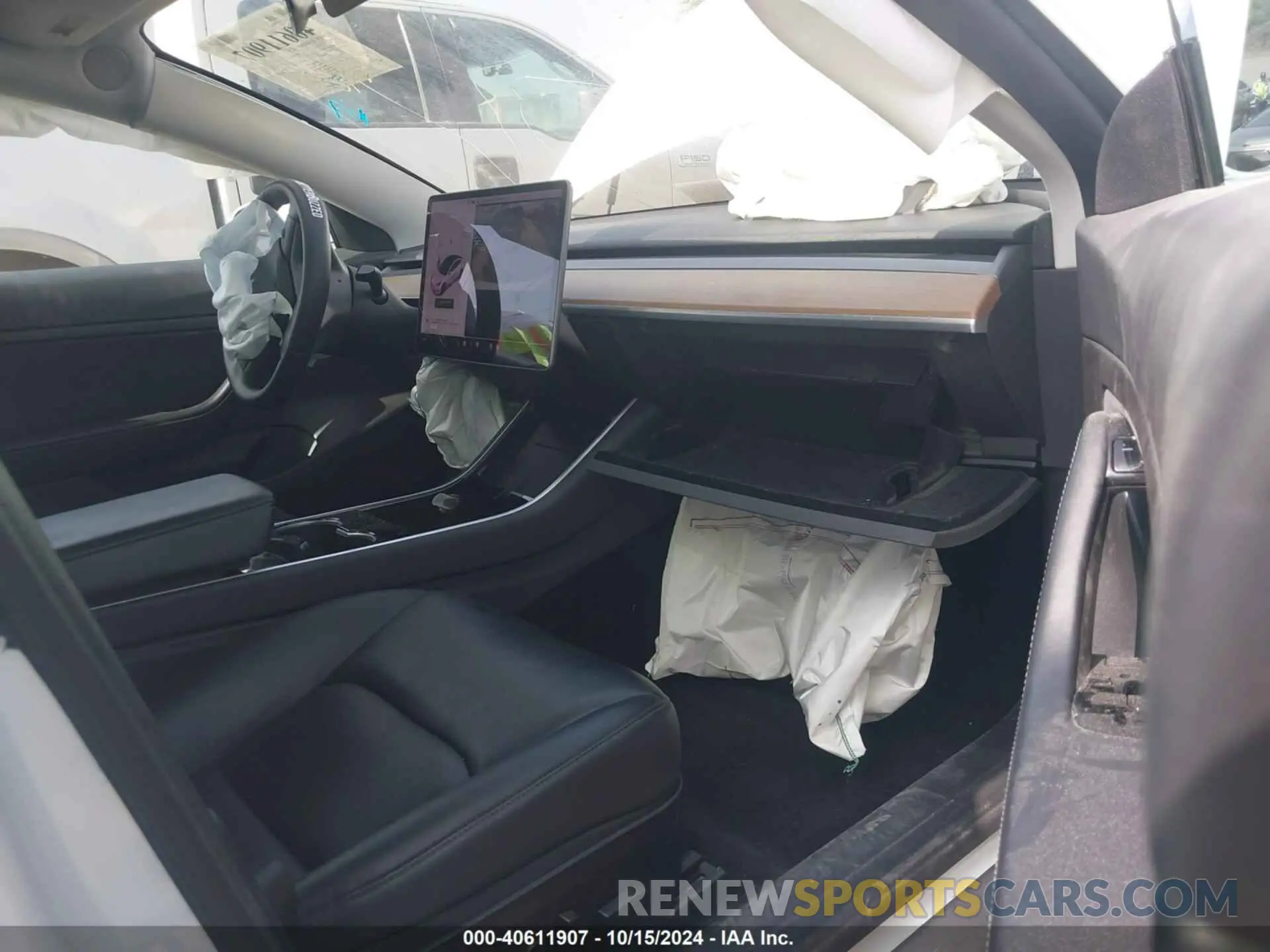 5 Фотография поврежденного автомобиля 5YJ3E1EA8LF613060 TESLA MODEL 3 2020