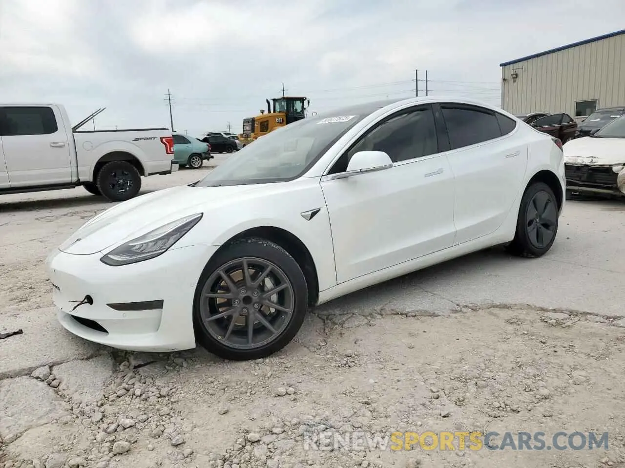 1 Photograph of a damaged car 5YJ3E1EA8LF634720 TESLA MODEL 3 2020