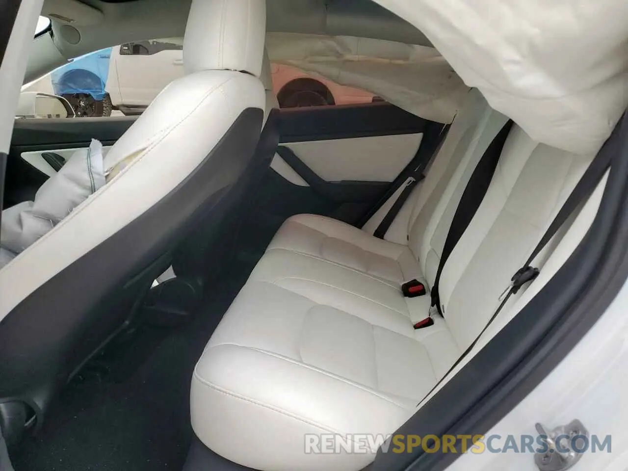 10 Photograph of a damaged car 5YJ3E1EA8LF634720 TESLA MODEL 3 2020