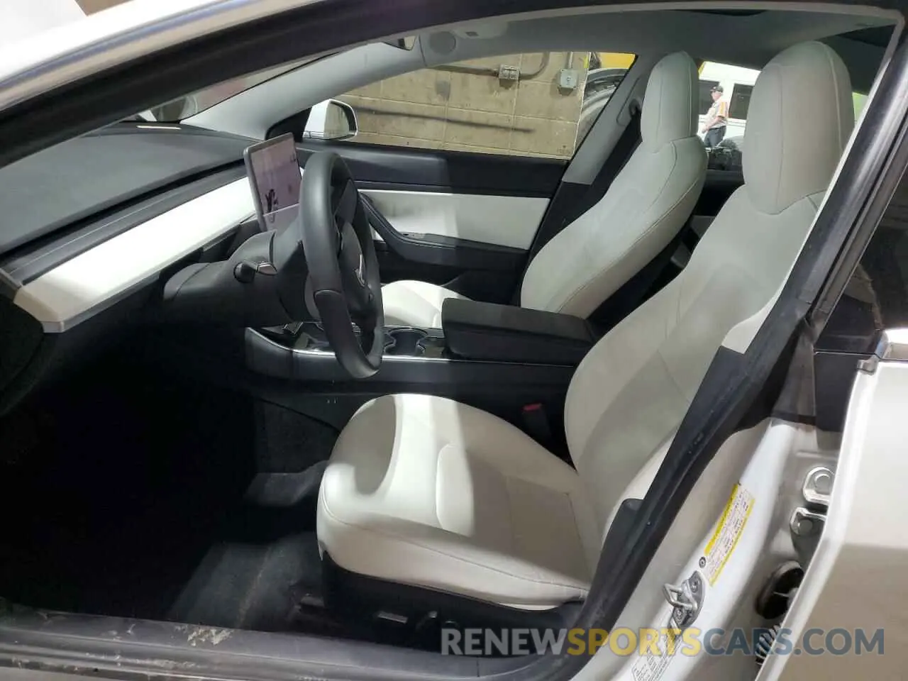 7 Photograph of a damaged car 5YJ3E1EA8LF634927 TESLA MODEL 3 2020