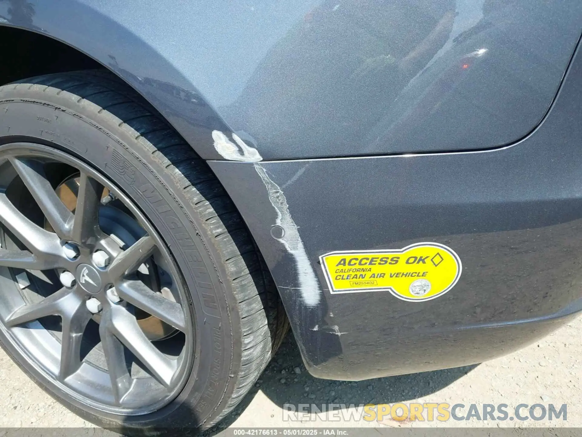 12 Фотография поврежденного автомобиля 5YJ3E1EA8LF662212 TESLA MODEL 3 2020