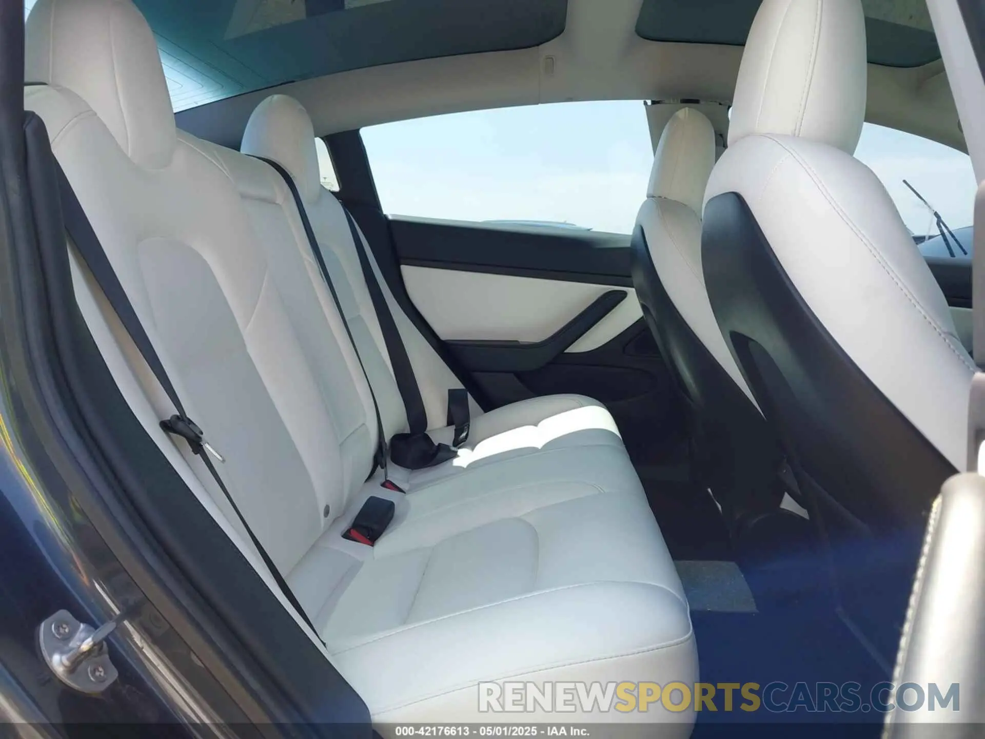 8 Фотография поврежденного автомобиля 5YJ3E1EA8LF662212 TESLA MODEL 3 2020