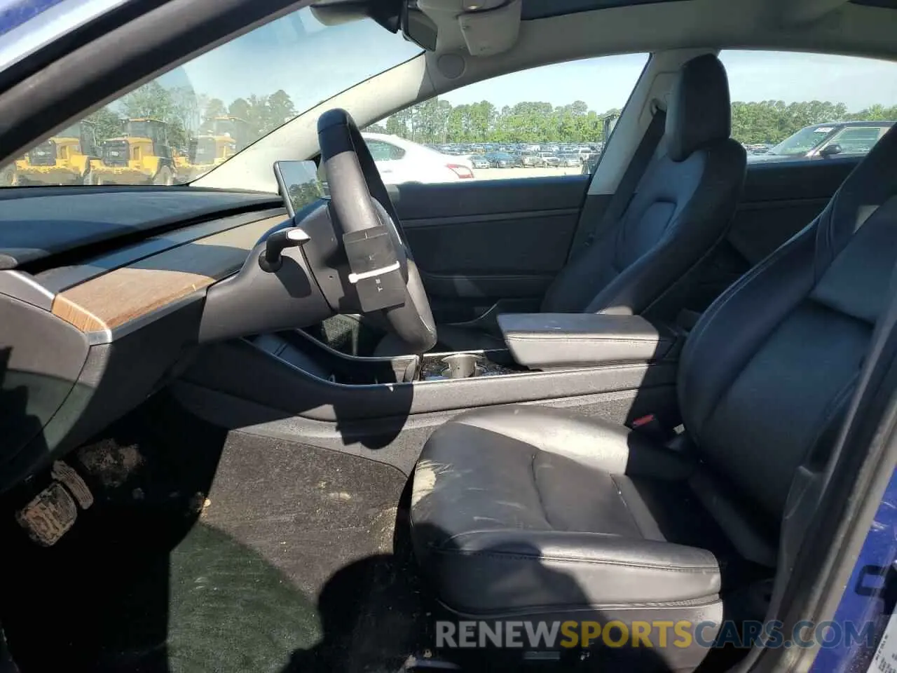 7 Photograph of a damaged car 5YJ3E1EA8LF708900 TESLA MODEL 3 2020