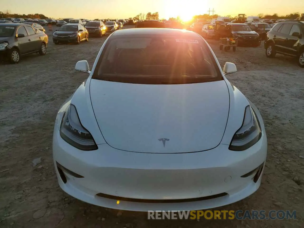 5 Фотография поврежденного автомобиля 5YJ3E1EA8LF740567 TESLA MODEL 3 2020