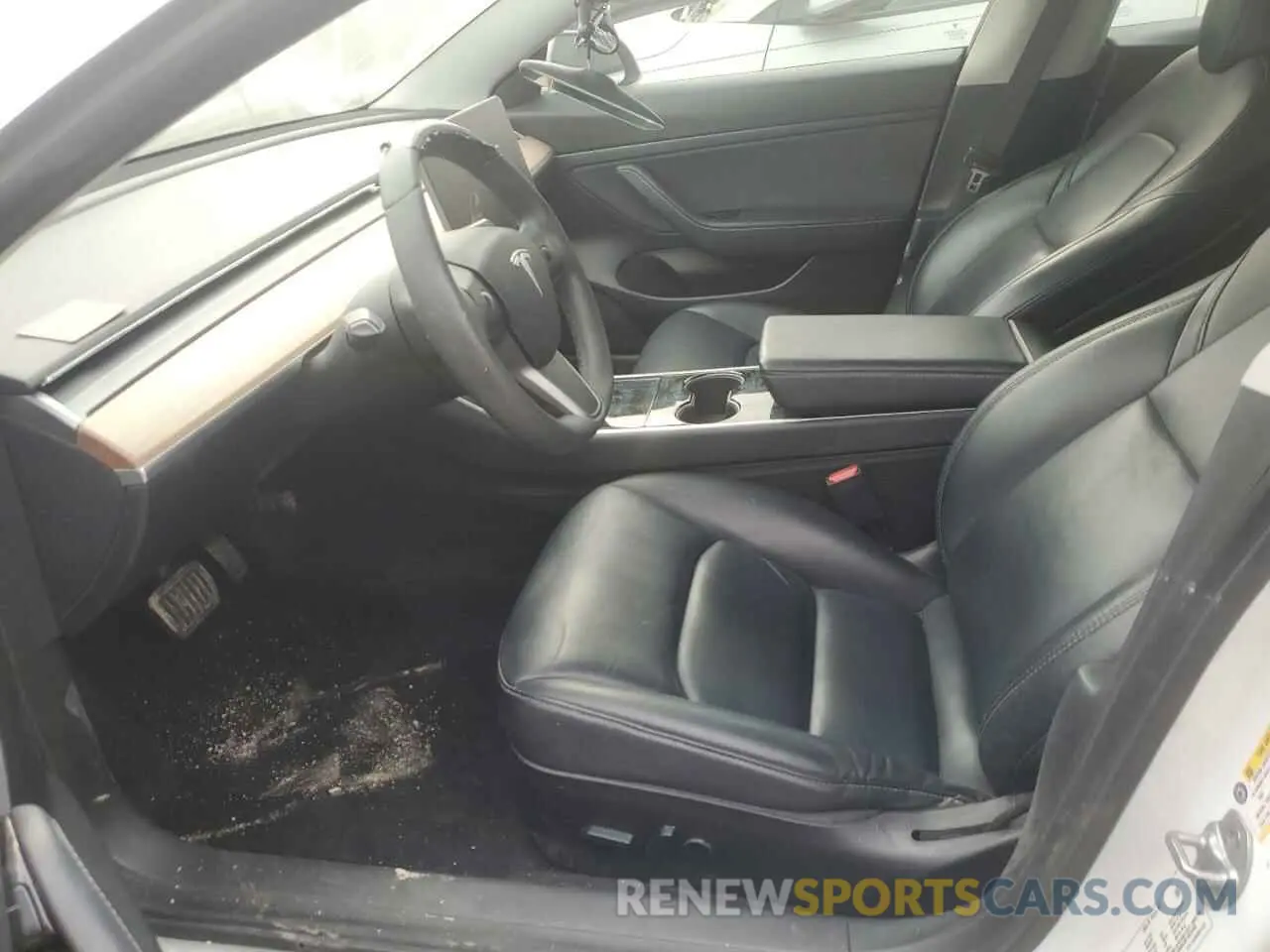 7 Photograph of a damaged car 5YJ3E1EA8LF743856 TESLA MODEL 3 2020