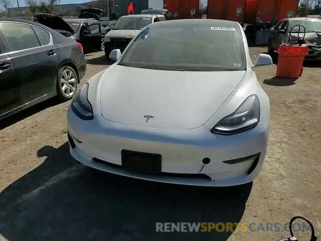 11 Photograph of a damaged car 5YJ3E1EA8LF743985 TESLA MODEL 3 2020