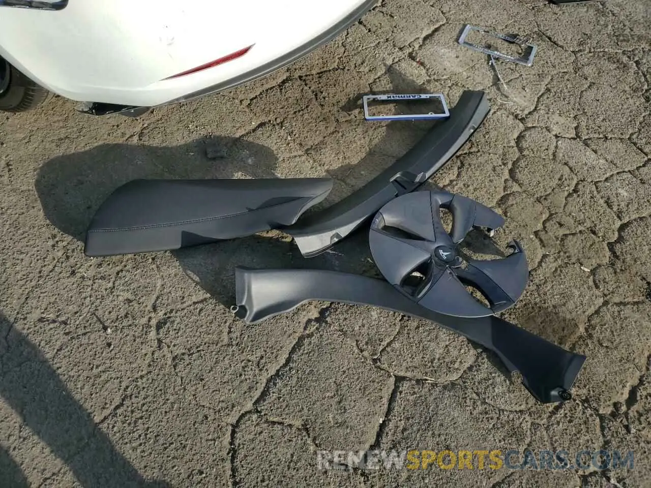 12 Фотография поврежденного автомобиля 5YJ3E1EA9LF706573 TESLA MODEL 3 2020