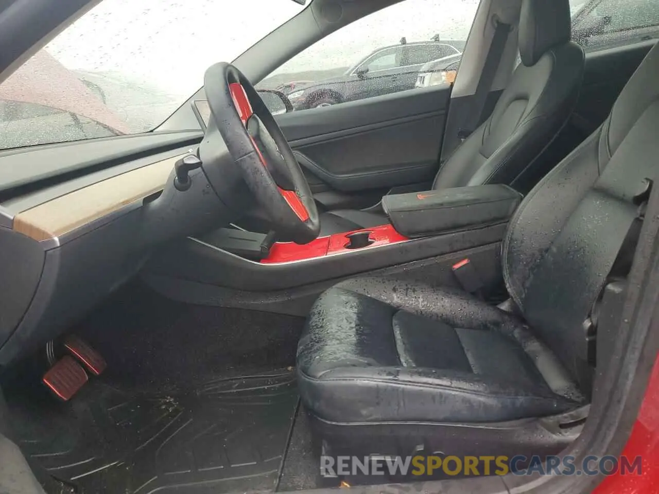 7 Photograph of a damaged car 5YJ3E1EA9LF739637 TESLA MODEL 3 2020