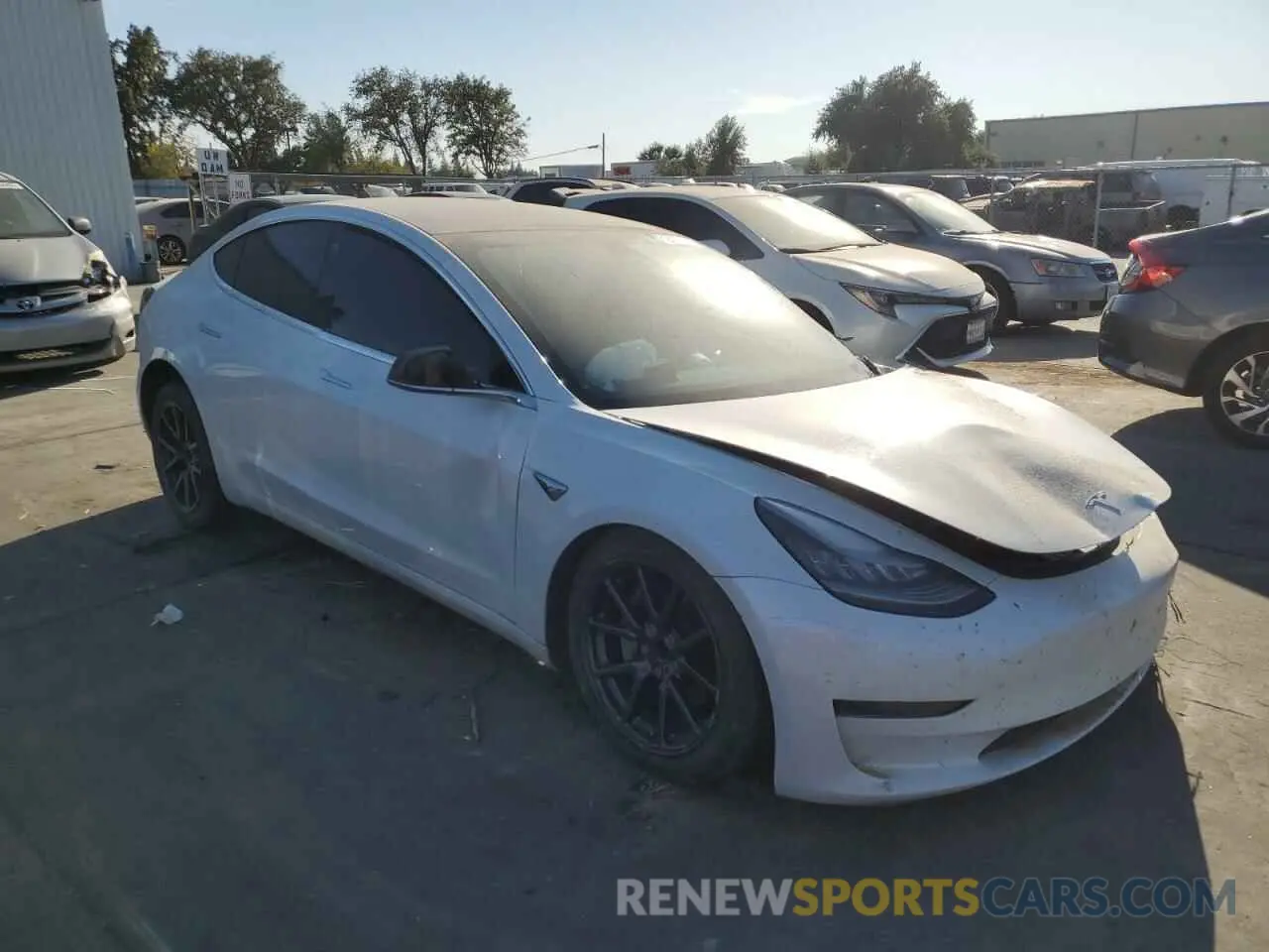 4 Photograph of a damaged car 5YJ3E1EA9LF807466 TESLA MODEL 3 2020