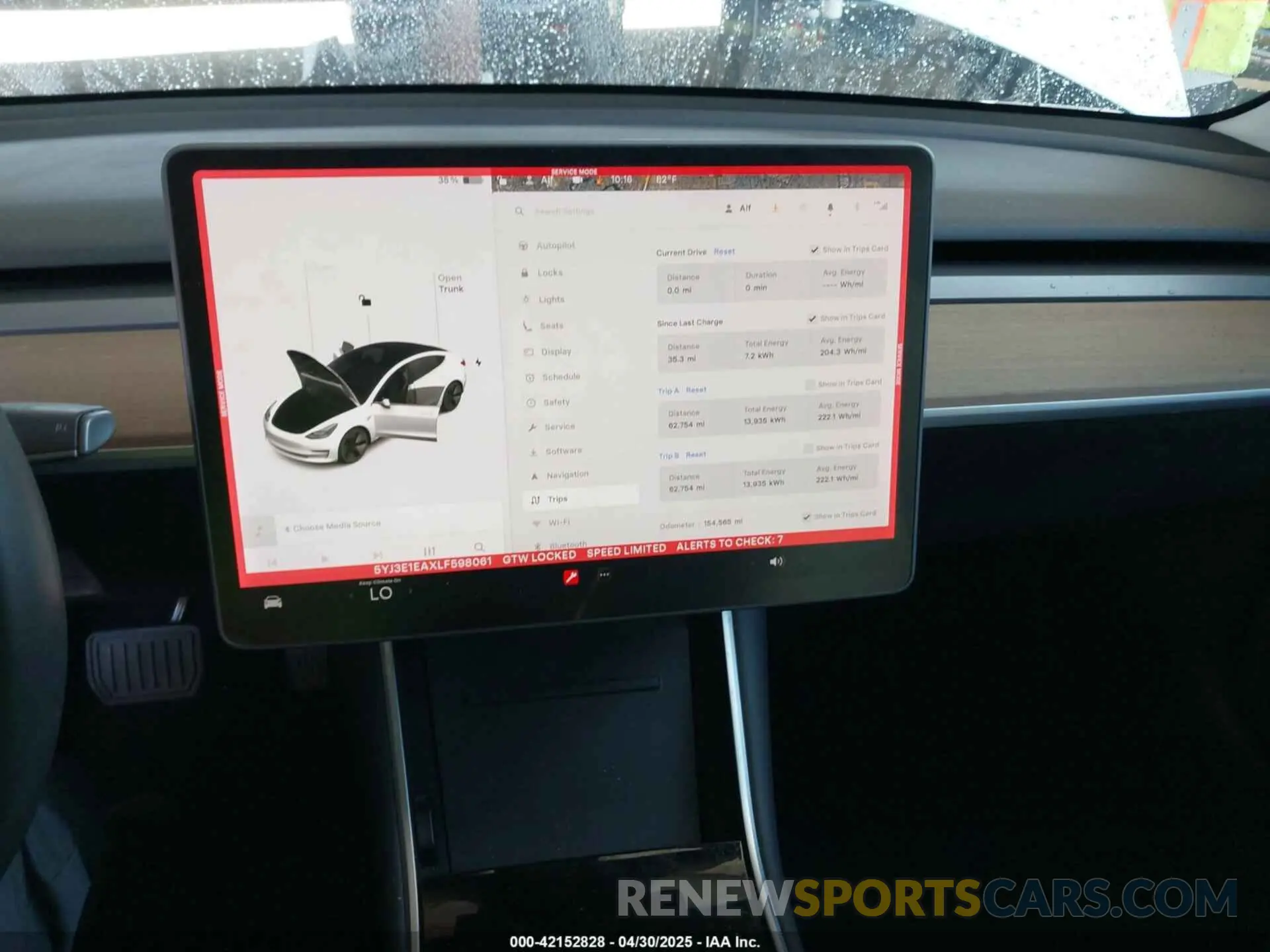 18 Photograph of a damaged car 5YJ3E1EAXLF598061 TESLA MODEL 3 2020