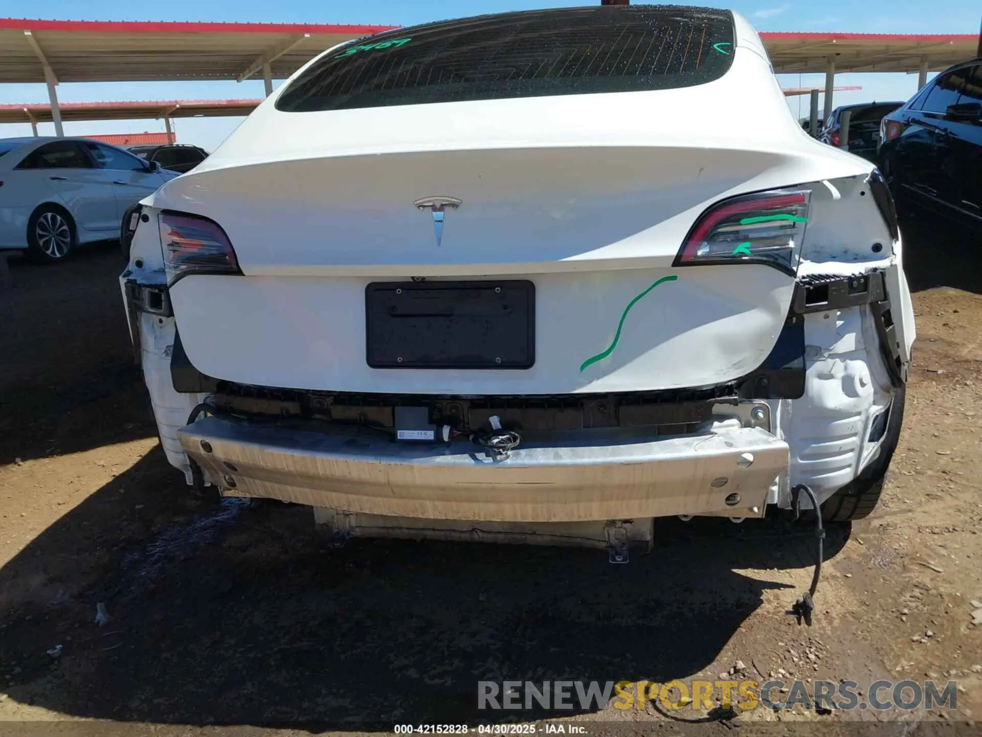 6 Photograph of a damaged car 5YJ3E1EAXLF598061 TESLA MODEL 3 2020