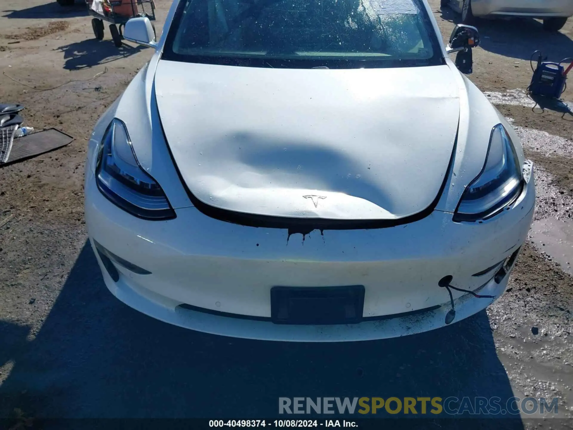 10 Photograph of a damaged car 5YJ3E1EAXLF632466 TESLA MODEL 3 2020