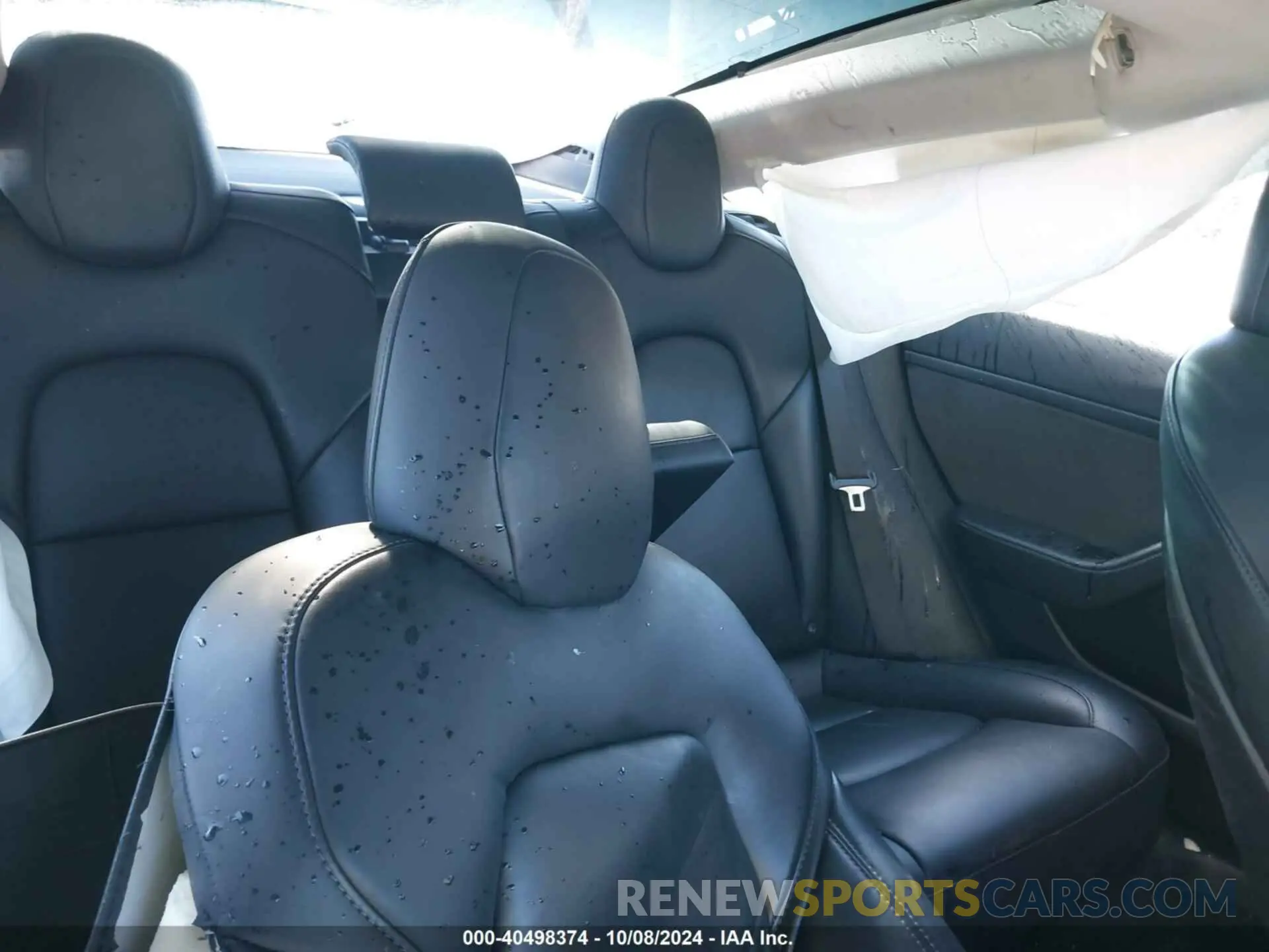 8 Photograph of a damaged car 5YJ3E1EAXLF632466 TESLA MODEL 3 2020