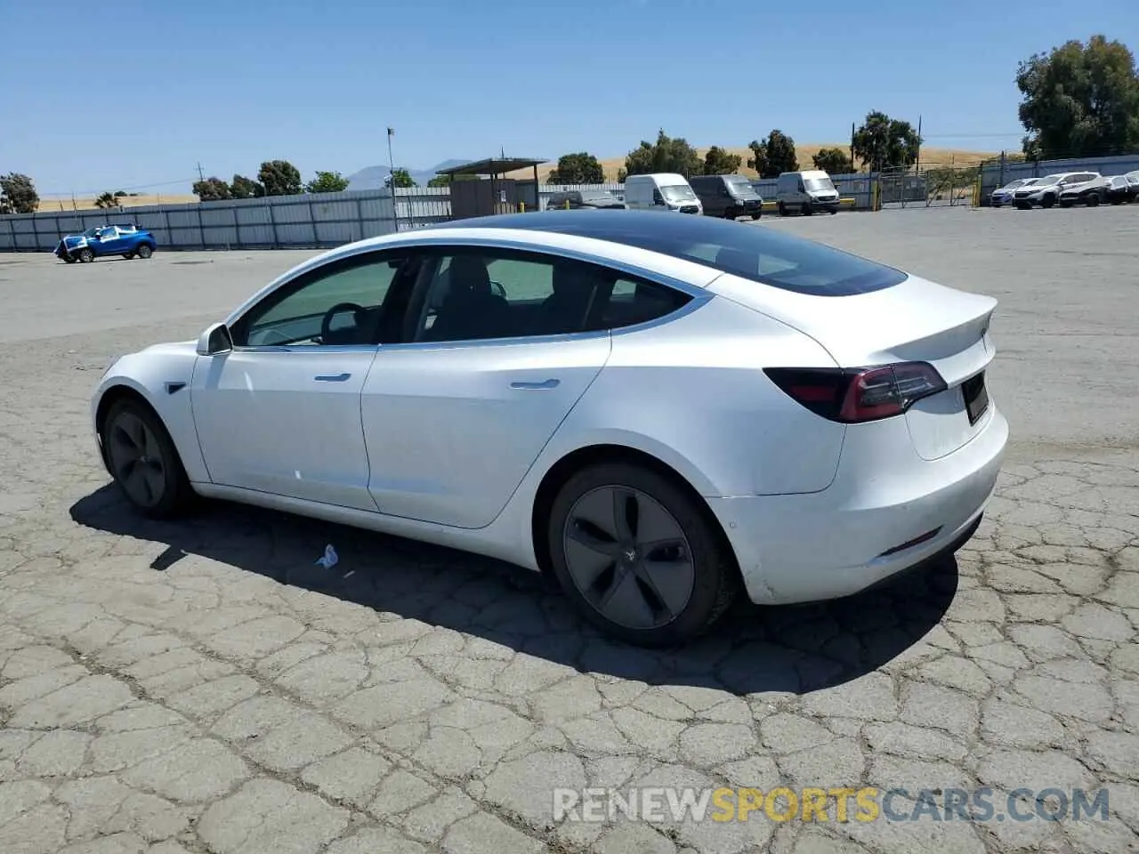 2 Фотография поврежденного автомобиля 5YJ3E1EAXLF632743 TESLA MODEL 3 2020