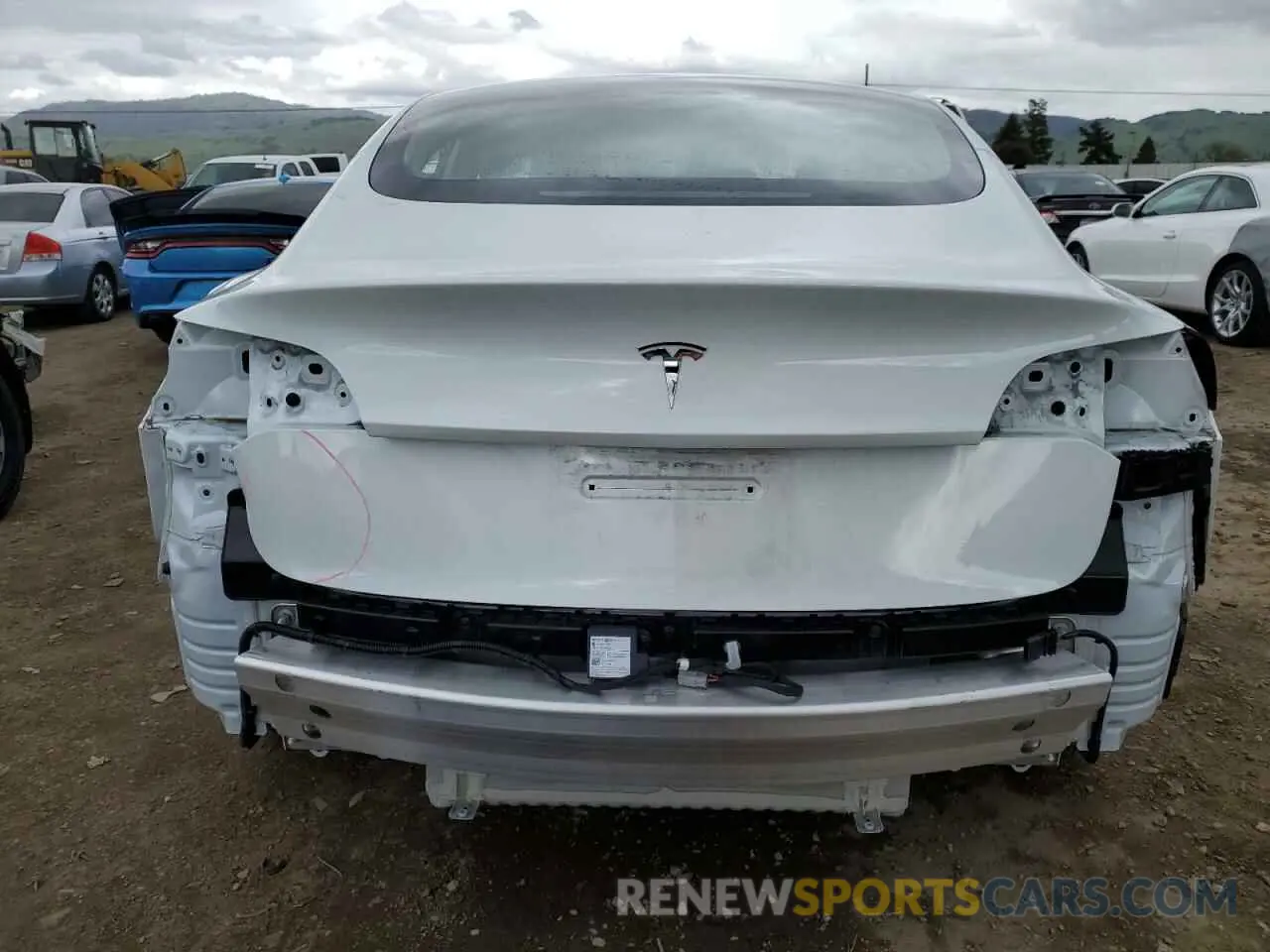 6 Photograph of a damaged car 5YJ3E1EAXLF645041 TESLA MODEL 3 2020