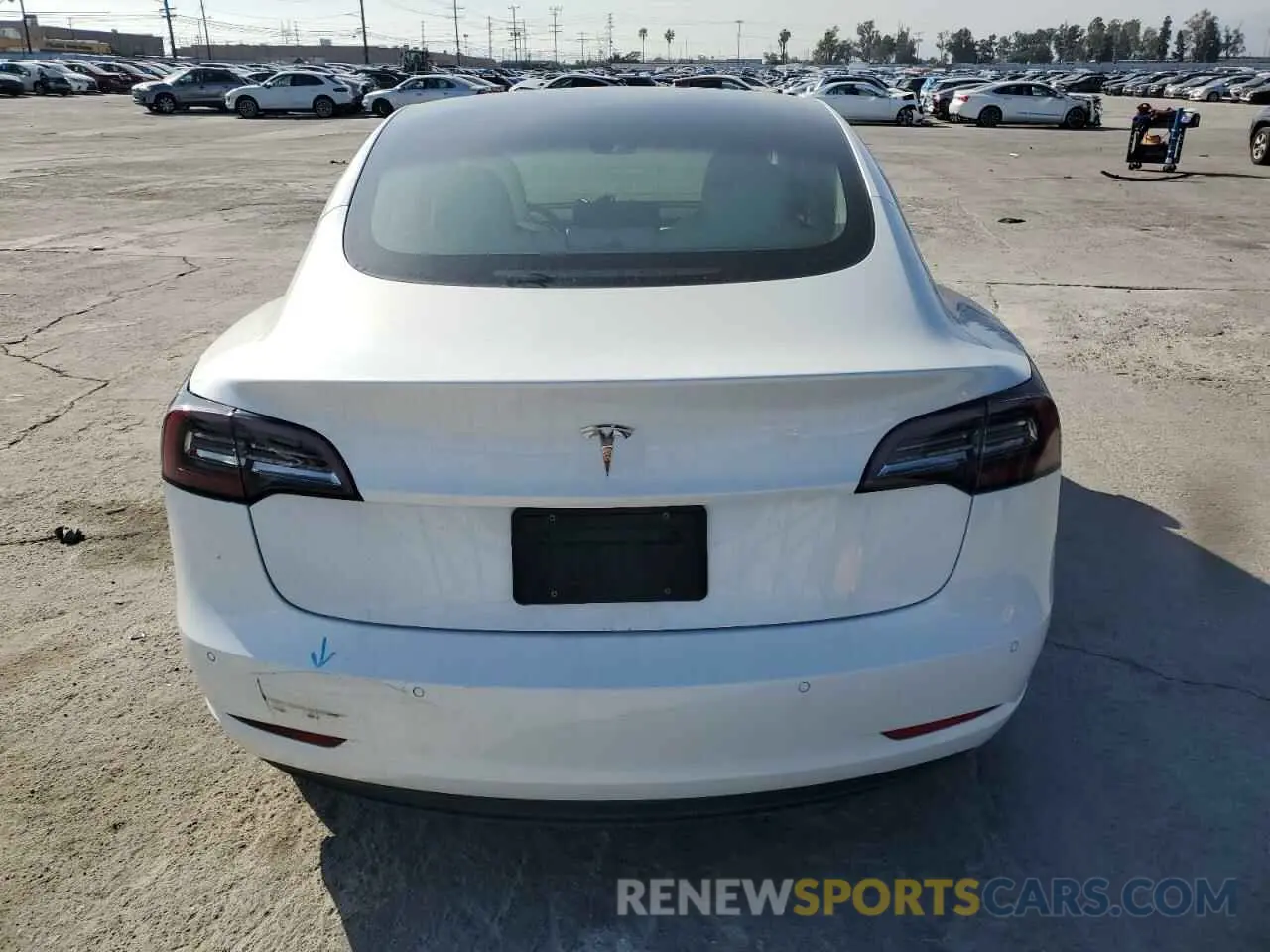 6 Photograph of a damaged car 5YJ3E1EAXLF706243 TESLA MODEL 3 2020