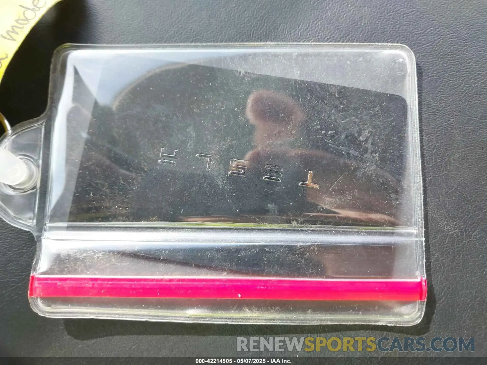 11 Photograph of a damaged car 5YJ3E1EAXLF738061 TESLA MODEL 3 2020