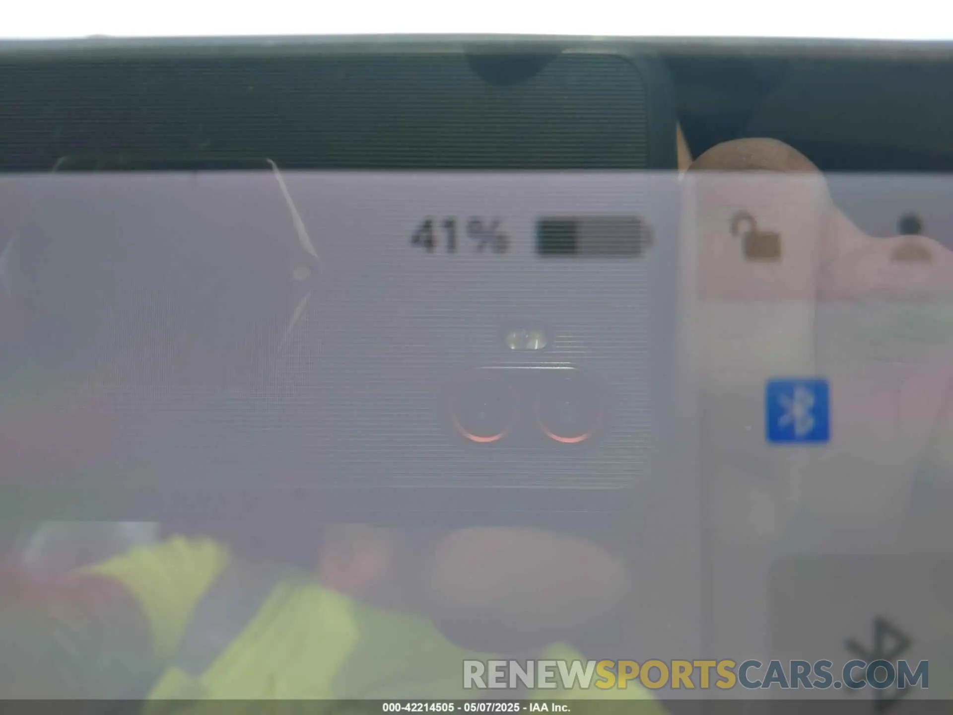 17 Photograph of a damaged car 5YJ3E1EAXLF738061 TESLA MODEL 3 2020