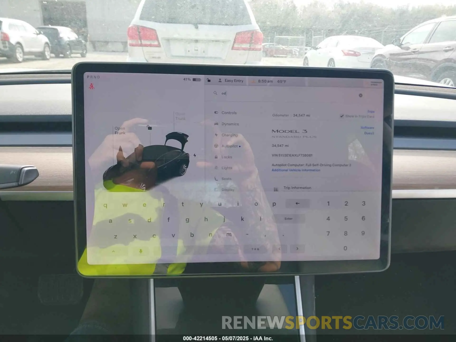 18 Photograph of a damaged car 5YJ3E1EAXLF738061 TESLA MODEL 3 2020