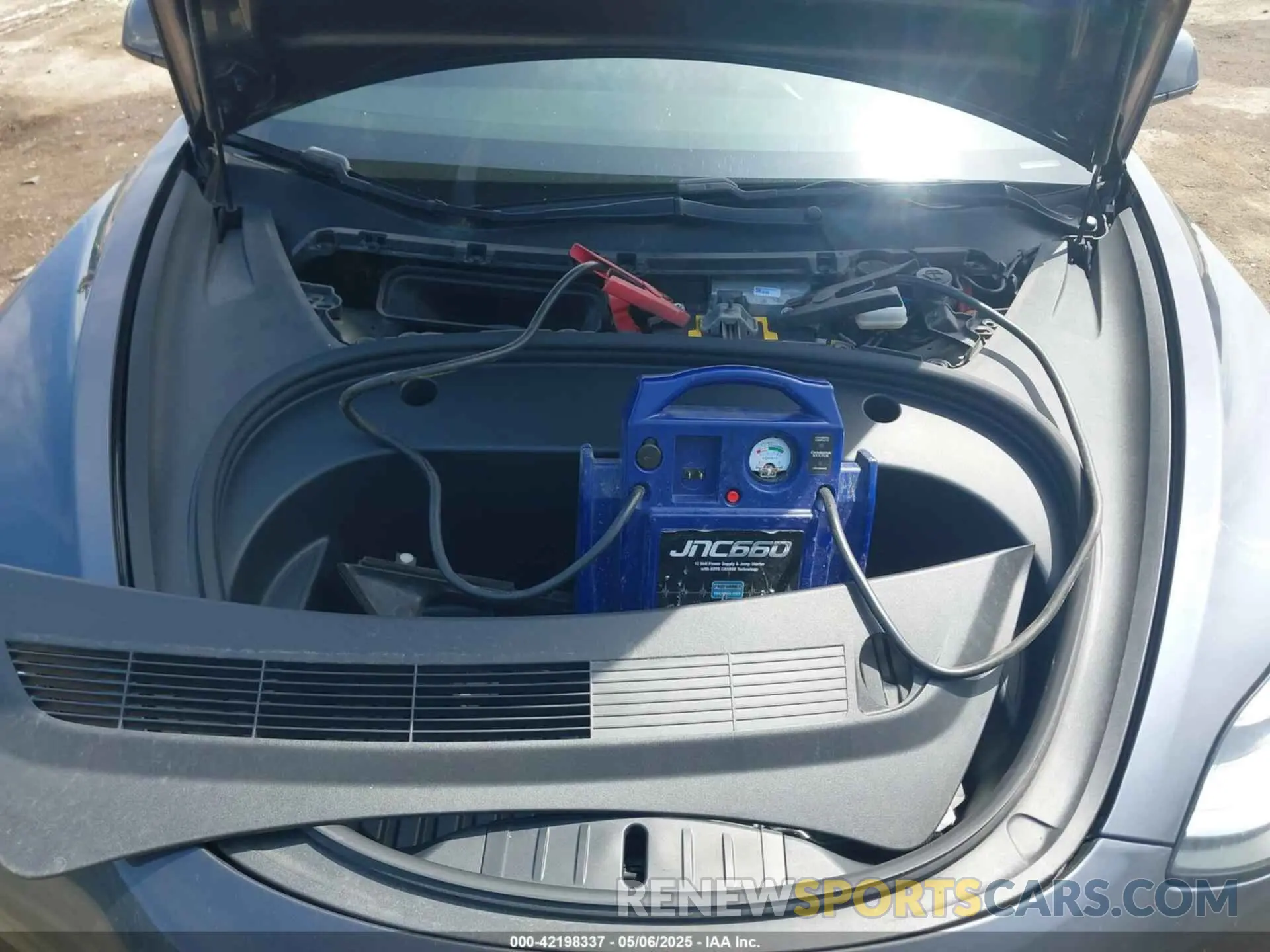 10 Photograph of a damaged car 5YJ3E1EAXLF783517 TESLA MODEL 3 2020