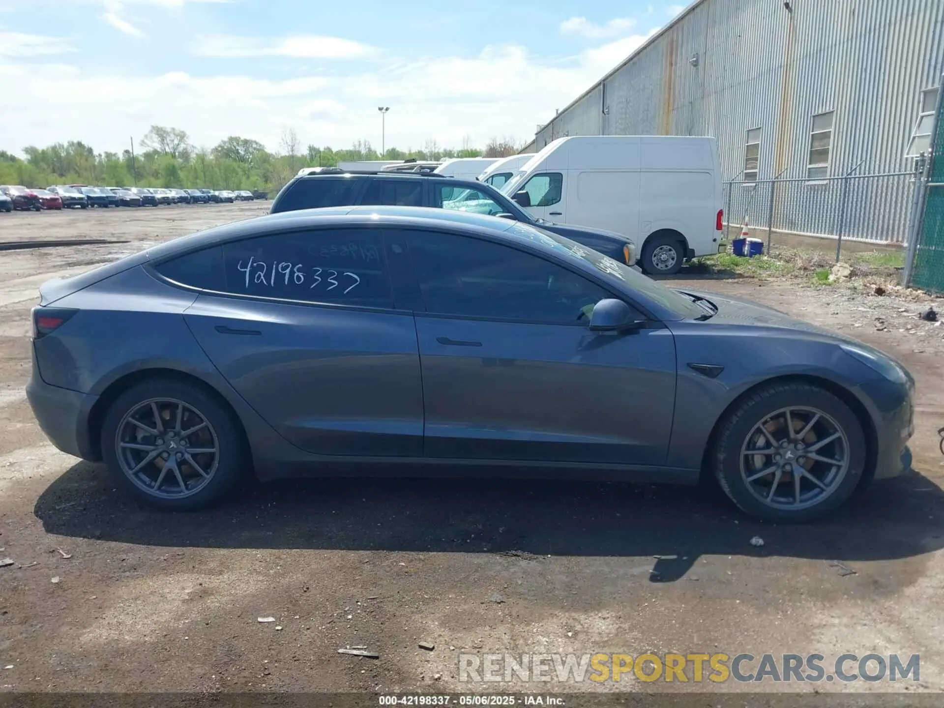12 Photograph of a damaged car 5YJ3E1EAXLF783517 TESLA MODEL 3 2020