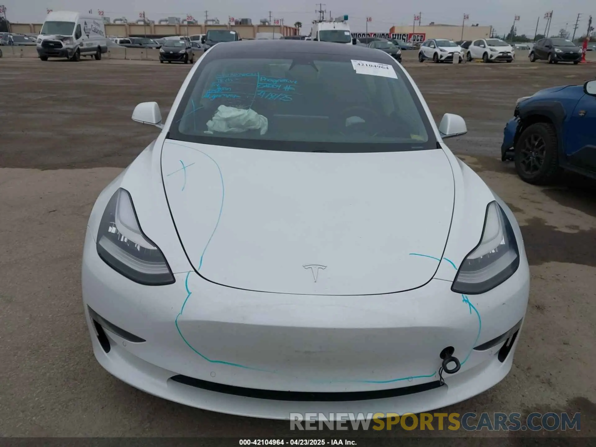 11 Фотография поврежденного автомобиля 5YJ3E1EAXLF806438 TESLA MODEL 3 2020