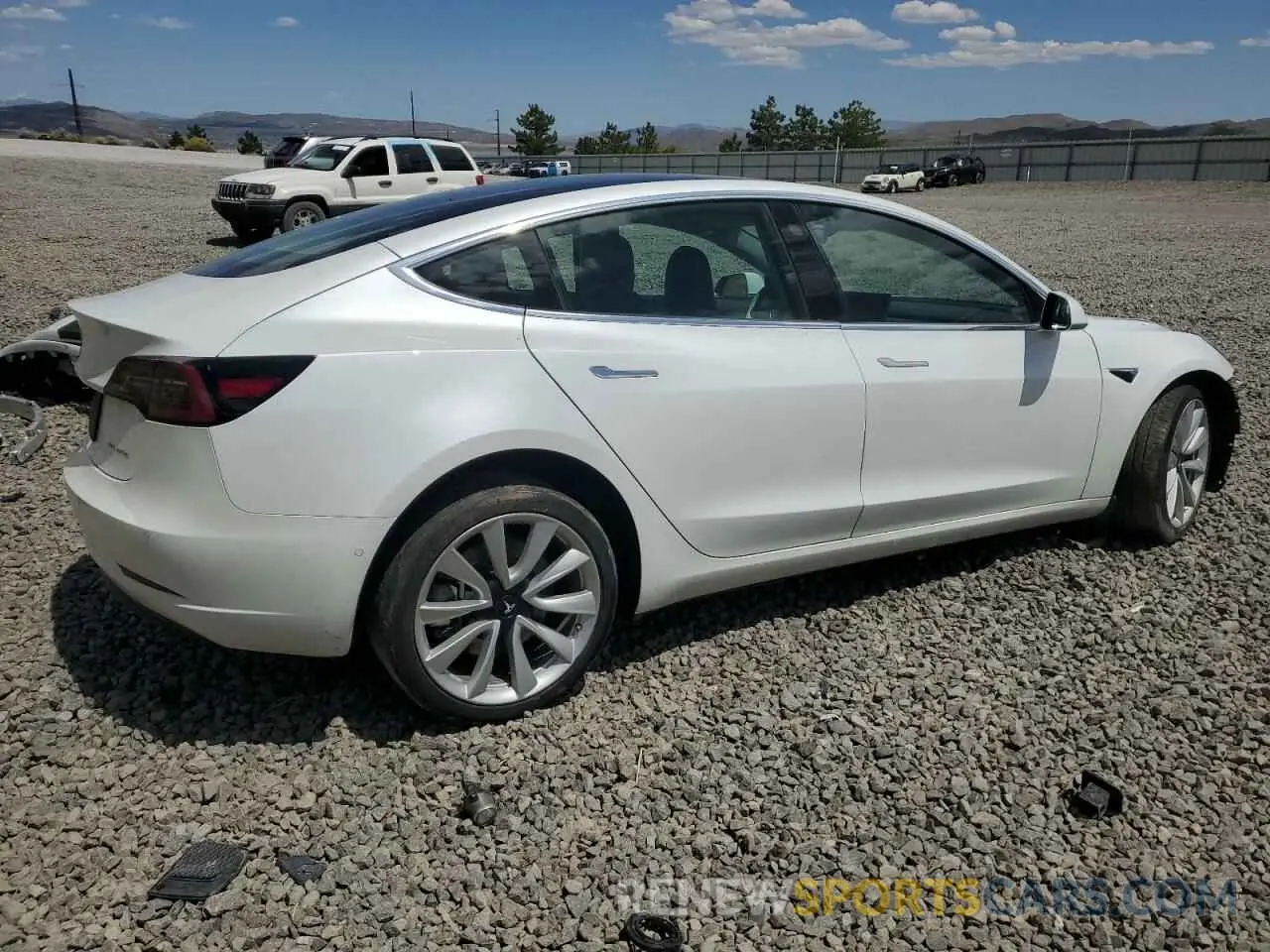 3 Photograph of a damaged car 5YJ3E1EB0LF512250 TESLA MODEL 3 2020