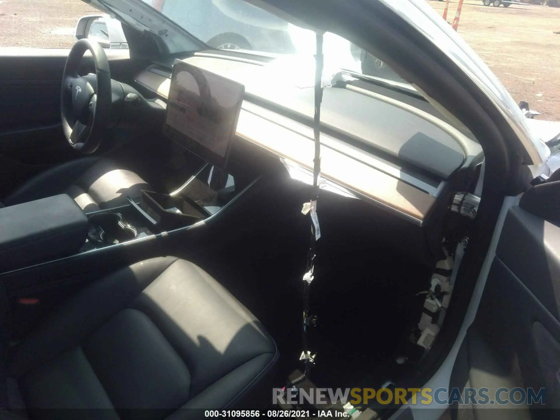 5 Photograph of a damaged car 5YJ3E1EB0LF618035 TESLA MODEL 3 2020